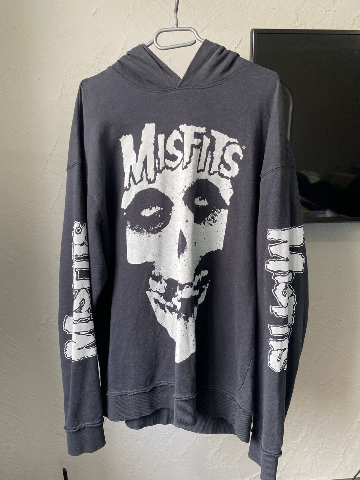 H&m shop misfits hoodie