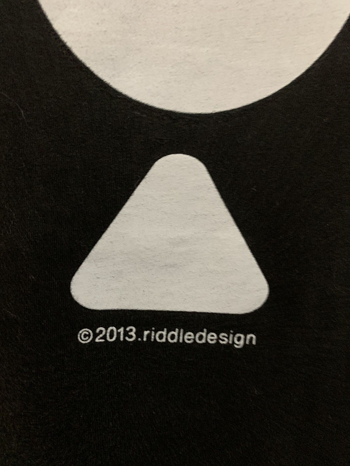 Comme Ca Ism × Japanese Brand 2013 riddle design 20 Logo black tee Size L / US 10 / IT 46 - 3 Thumbnail