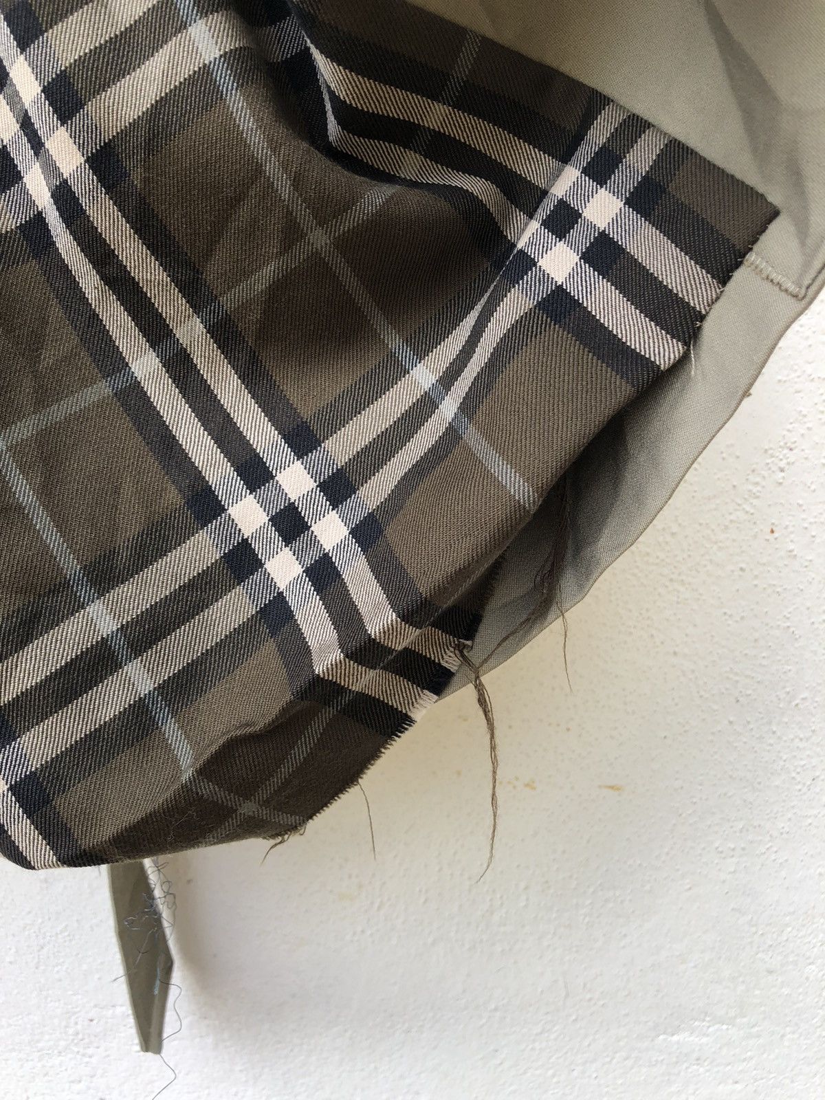 Burberry Burberry Checkered Trench Long Coat Jacket Size M / US 6-8 / IT 42-44 - 8 Thumbnail
