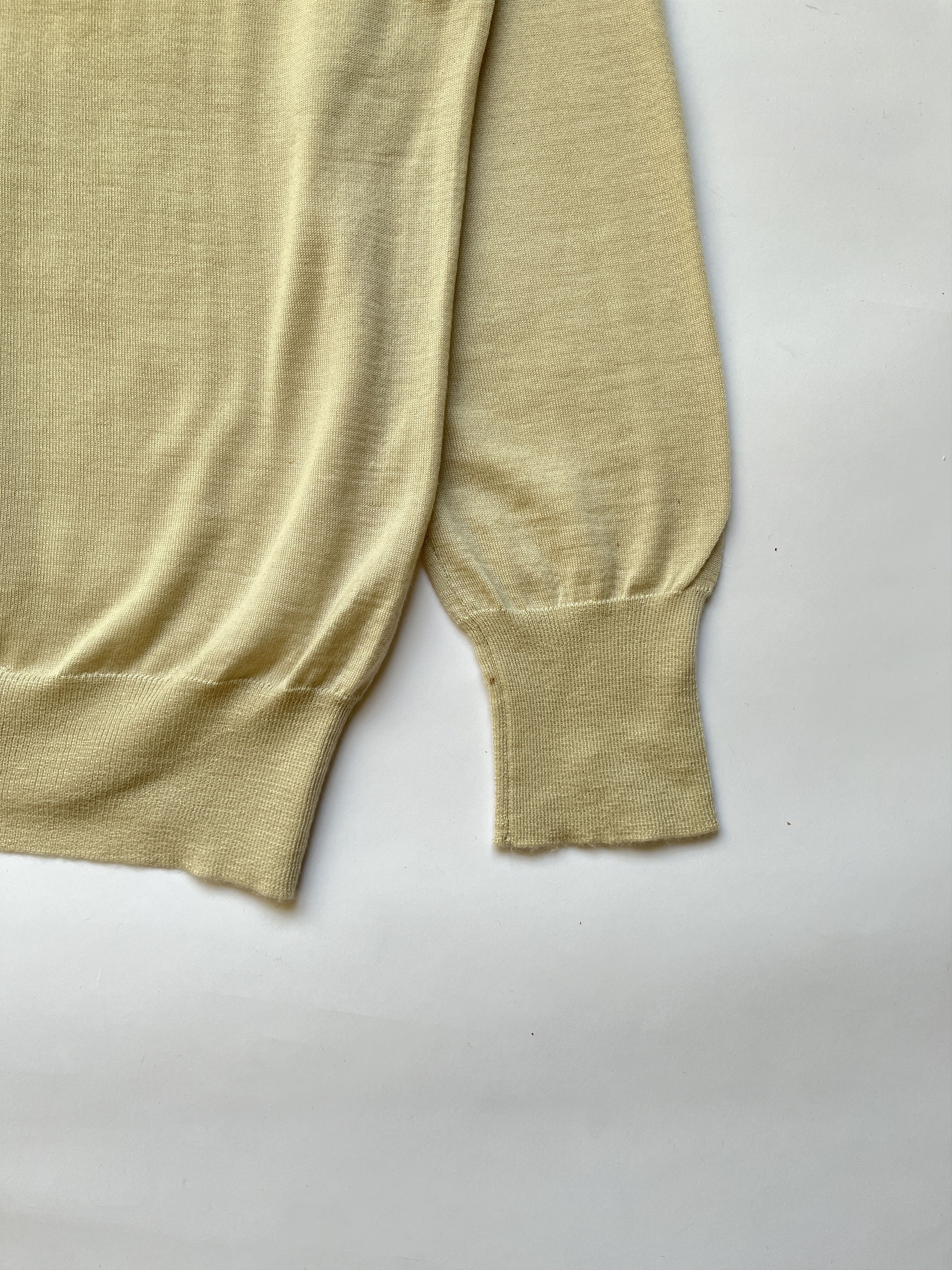 Alexander McQueen ⚡️QUICK SALE⚡️2000s' Alexander McQueen Champagne Sweater Size US L / EU 52-54 / 3 - 11 Thumbnail