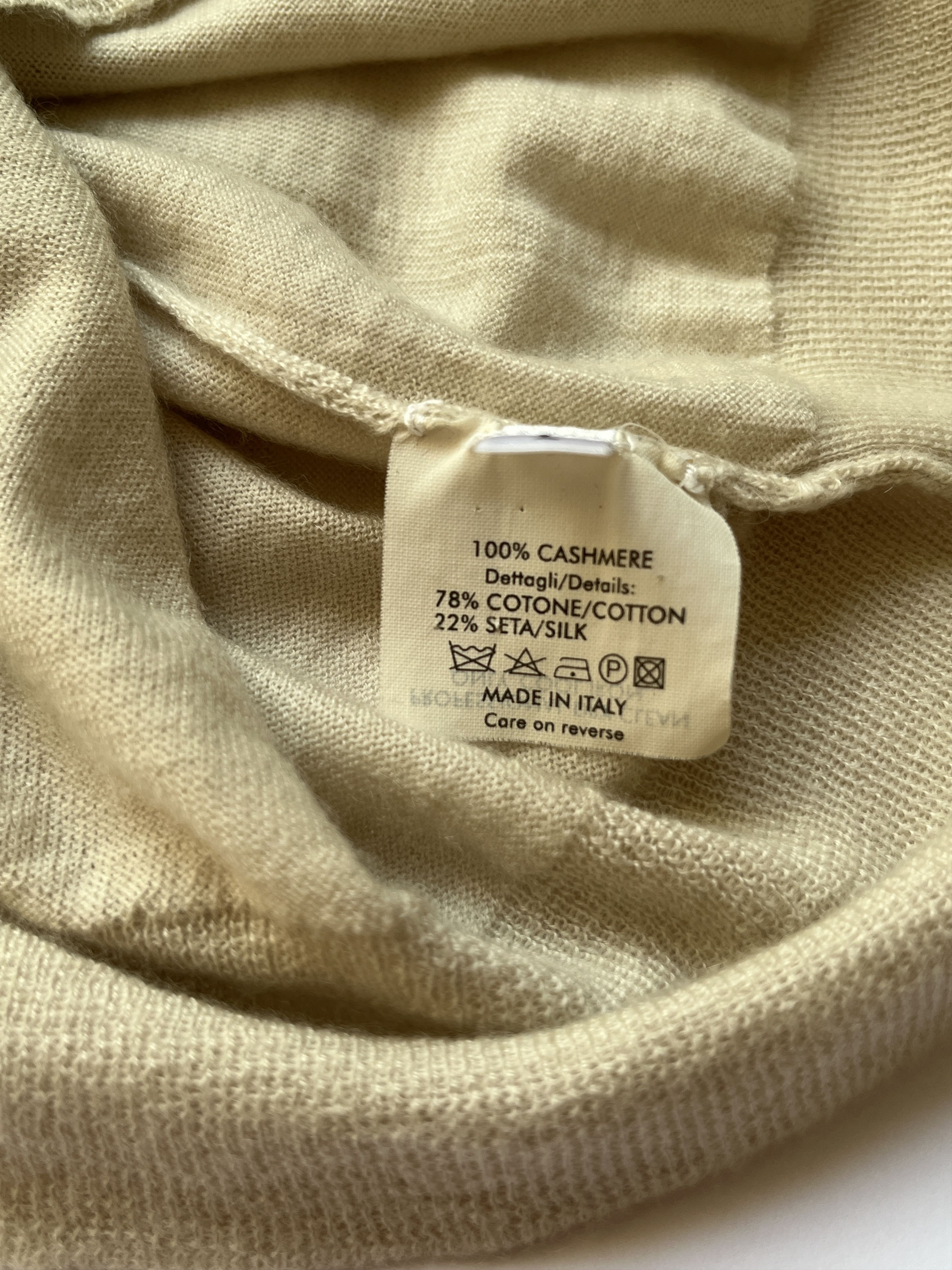 Alexander McQueen ⚡️QUICK SALE⚡️2000s' Alexander McQueen Champagne Sweater Size US L / EU 52-54 / 3 - 6 Thumbnail