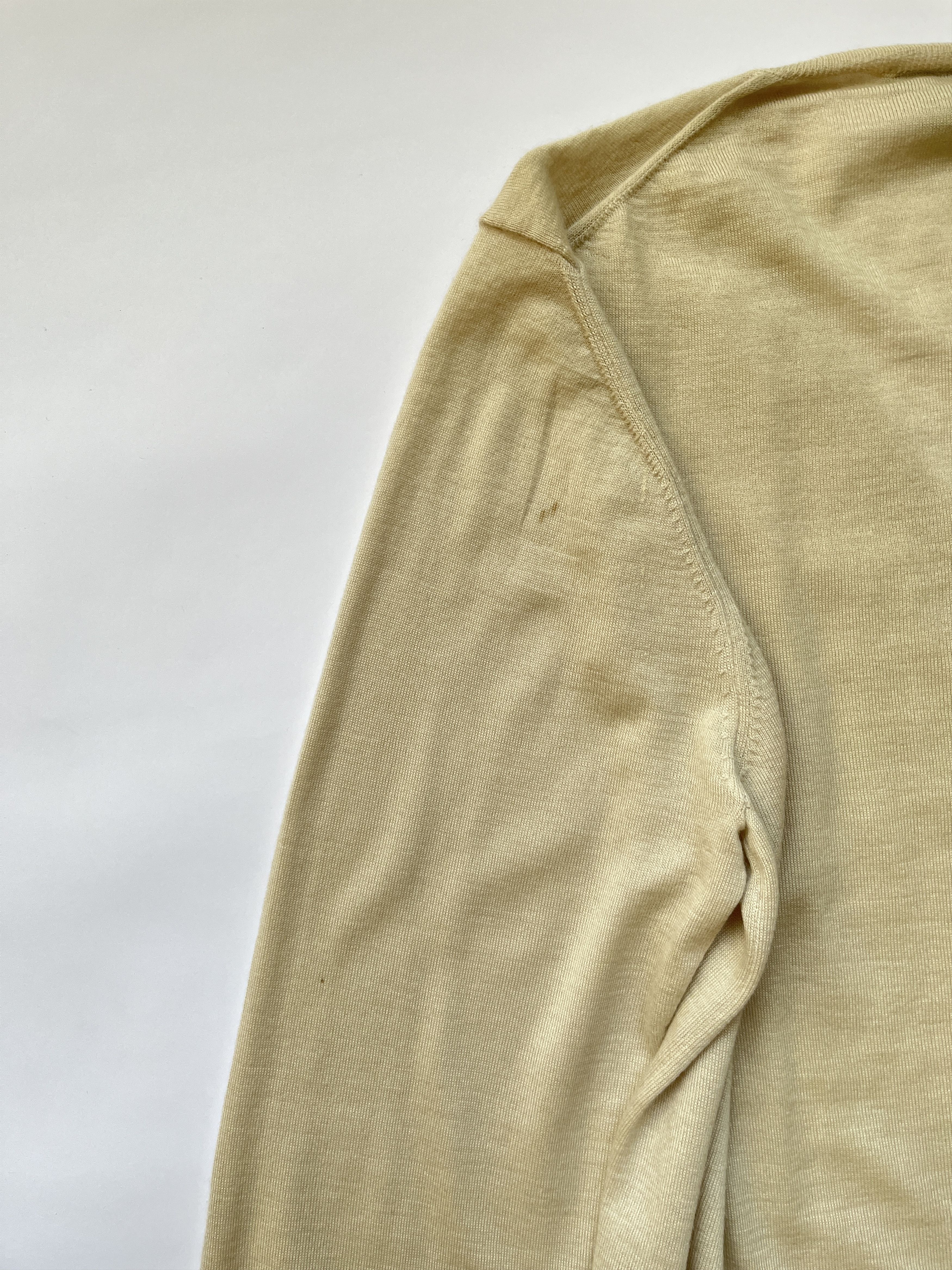 Alexander McQueen ⚡️QUICK SALE⚡️2000s' Alexander McQueen Champagne Sweater Size US L / EU 52-54 / 3 - 13 Thumbnail