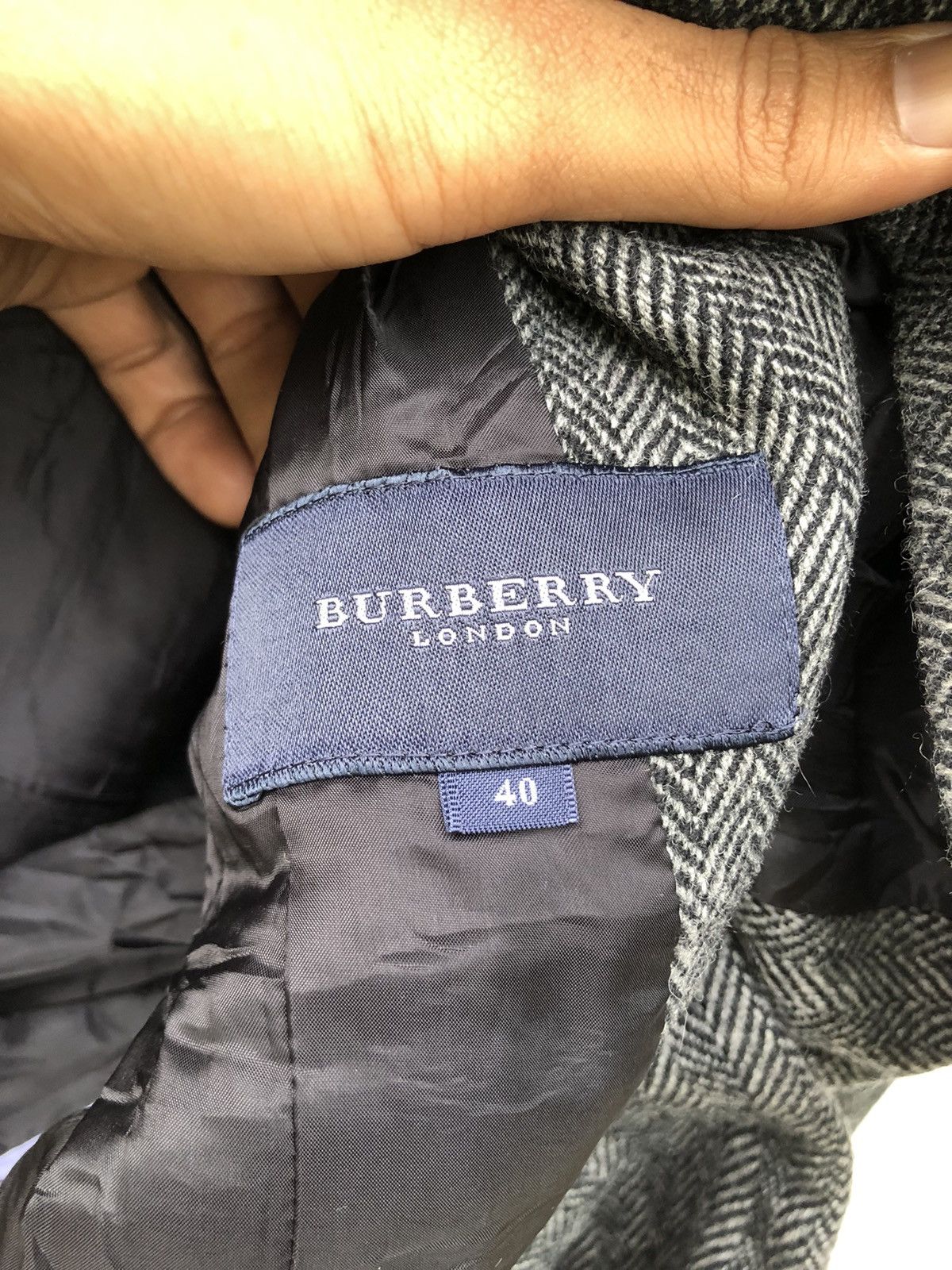 Burberry Vintage Burberry Blazer Jacket Size M / US 6-8 / IT 42-44 - 3 Thumbnail