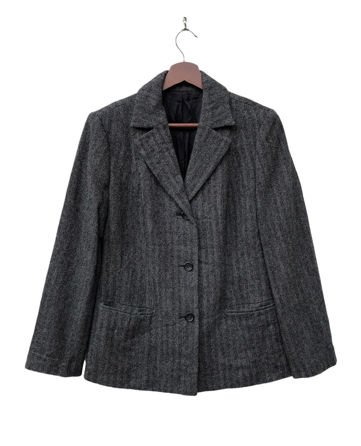 Burberry Vintage Burberry Blazer Jacket Size M / US 6-8 / IT 42-44 - 1 Thumbnail