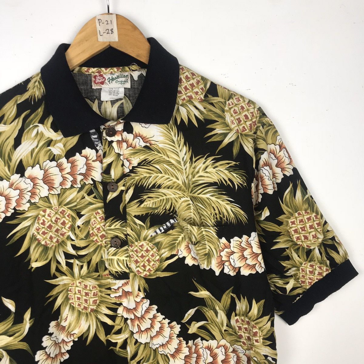 Vintage Vintage Hawaiian Style Pineapple Motive Rayon Size US L / EU 52-54 / 3 - 3 Thumbnail
