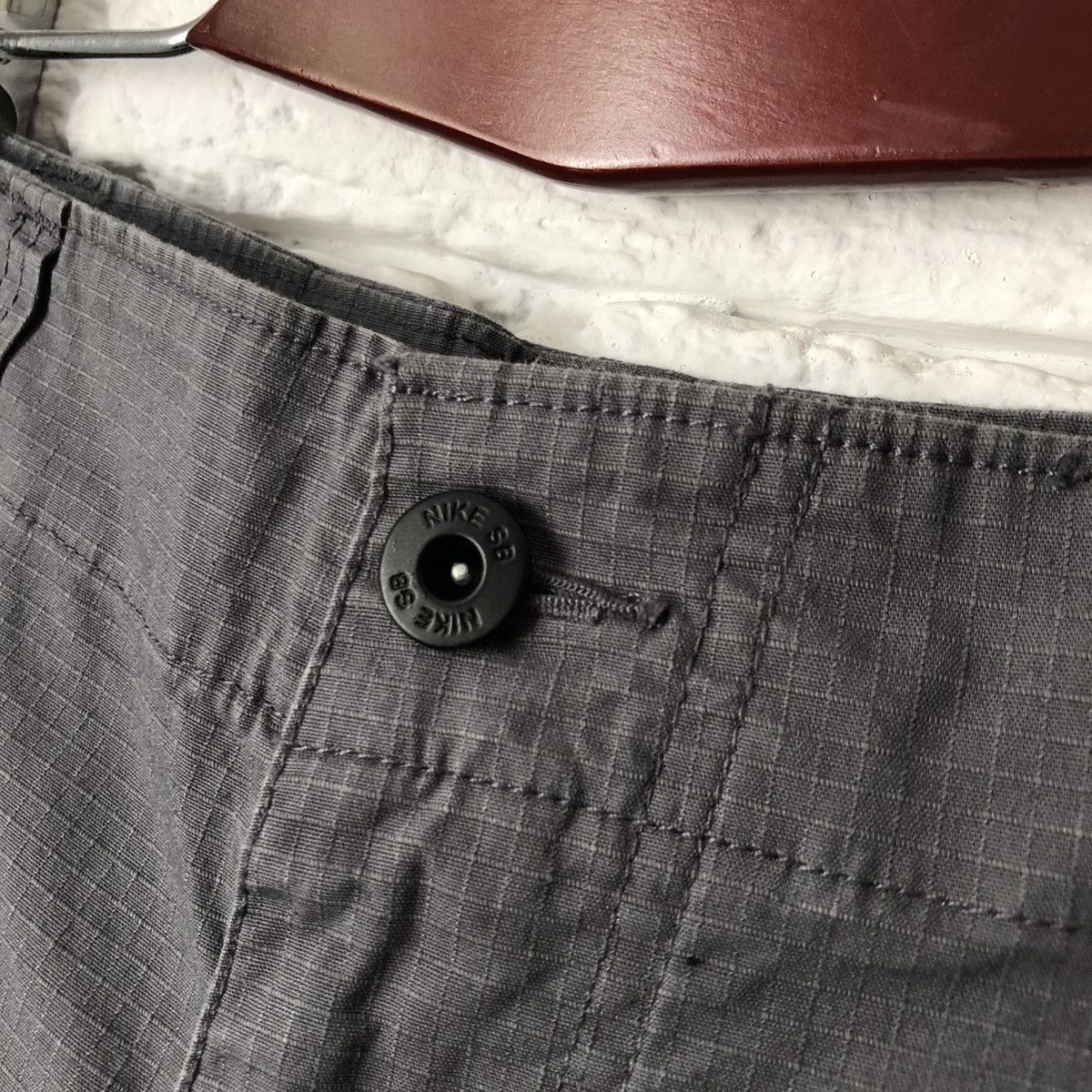 Nike × Vintage Nike SB bermuda cargo vintage shorts Size US 32 / EU 48 - 2 Thumbnail