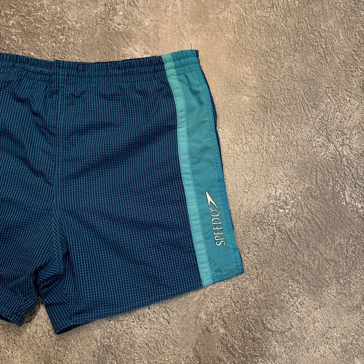 Vintage Vintage Speedo Y2K Swim Shorts Streetwear Casual Navy 30 Size US 30 / EU 46 - 2 Thumbnail