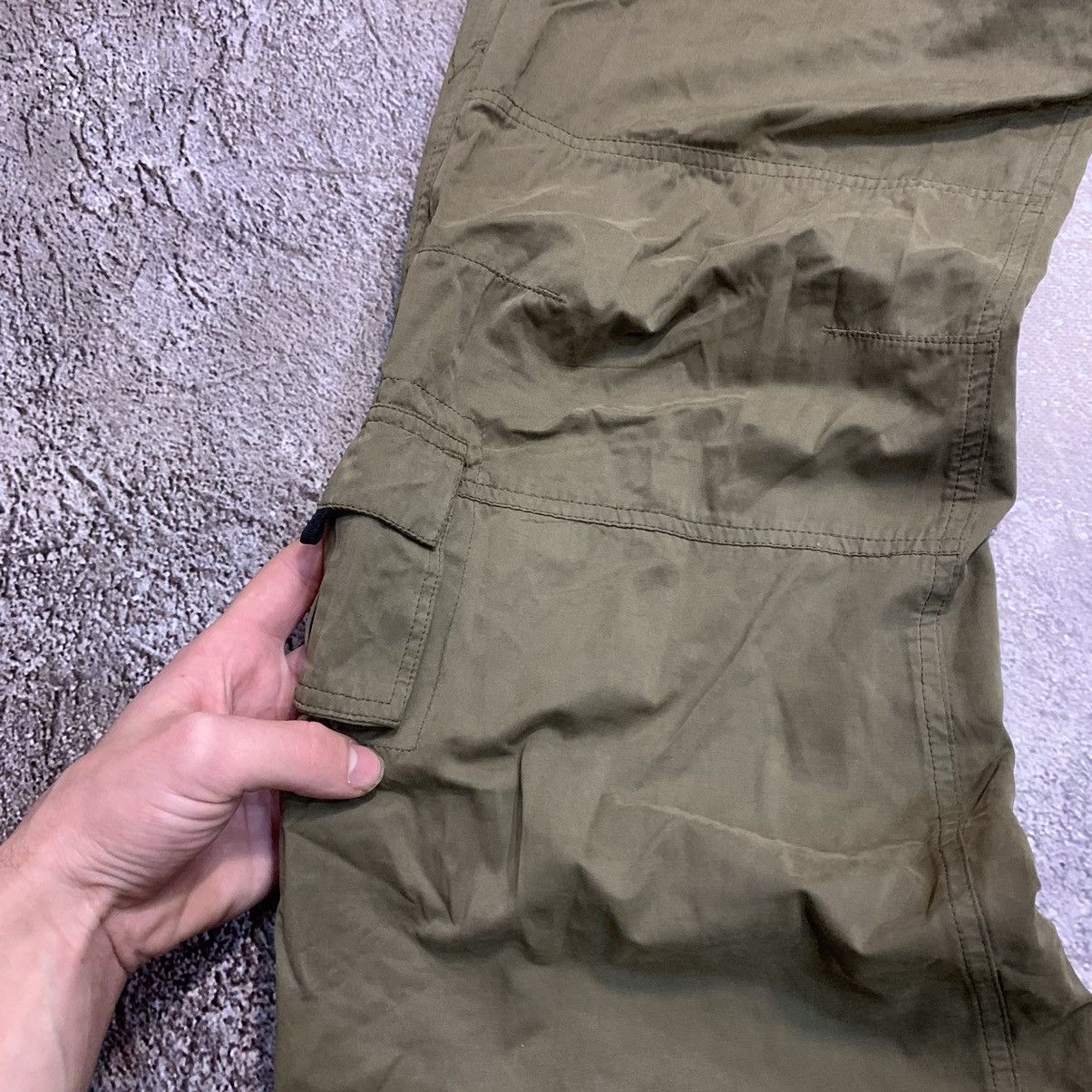 Vintage Vintage 90s Baggy Cargo Pants Distressed Streetwear Y2K 30 Size 30" / US 8 / IT 44 - 3 Thumbnail