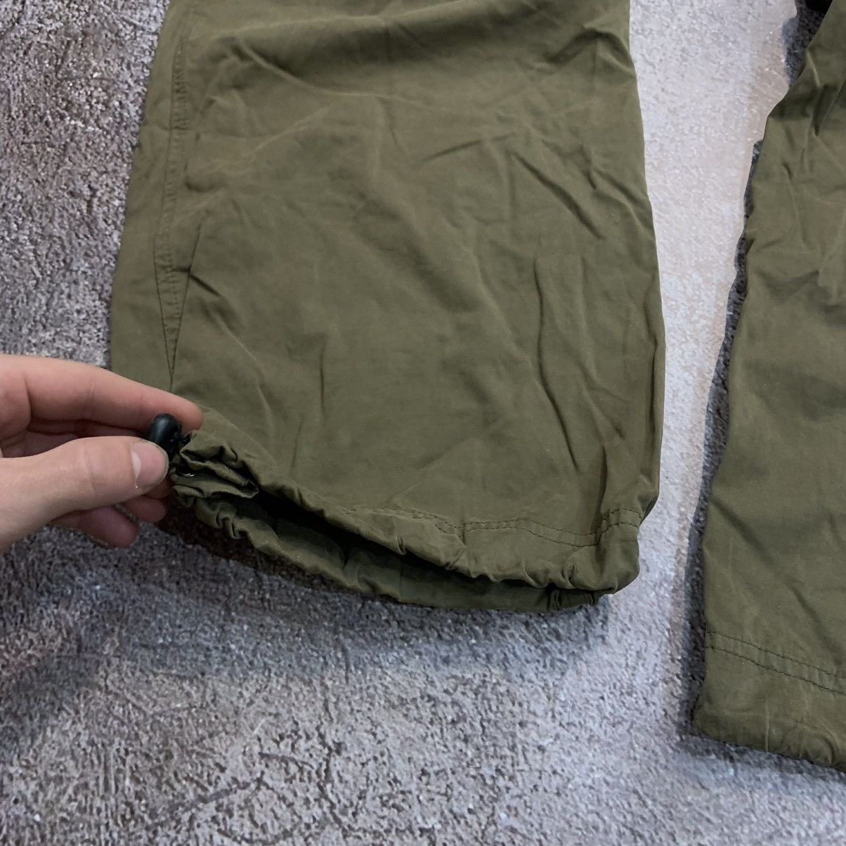 Vintage Vintage 90s Baggy Cargo Pants Distressed Streetwear Y2K 30 Size 30" / US 8 / IT 44 - 8 Thumbnail