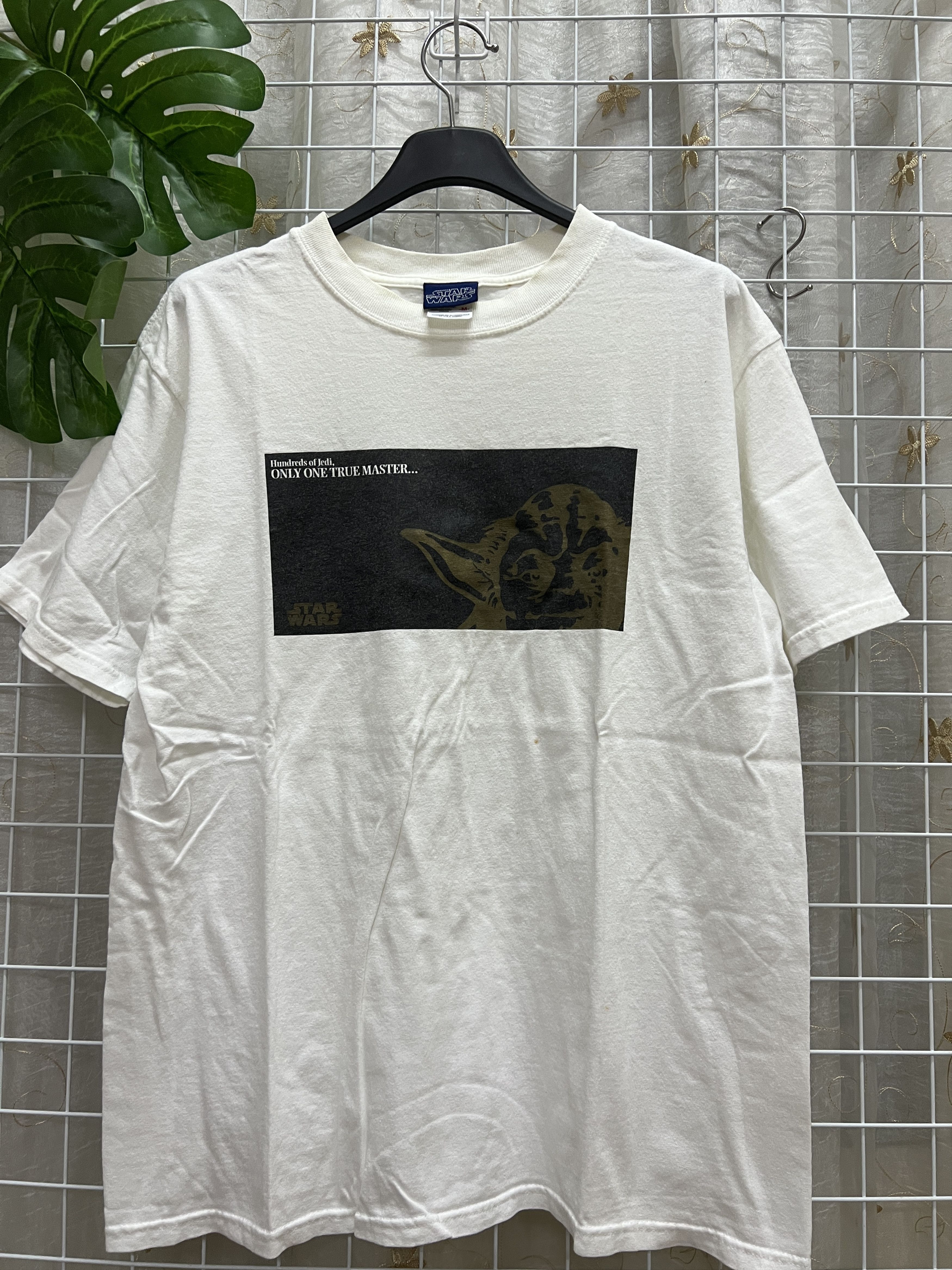 Vintage Master Yoda Jedi Star Wars Tee