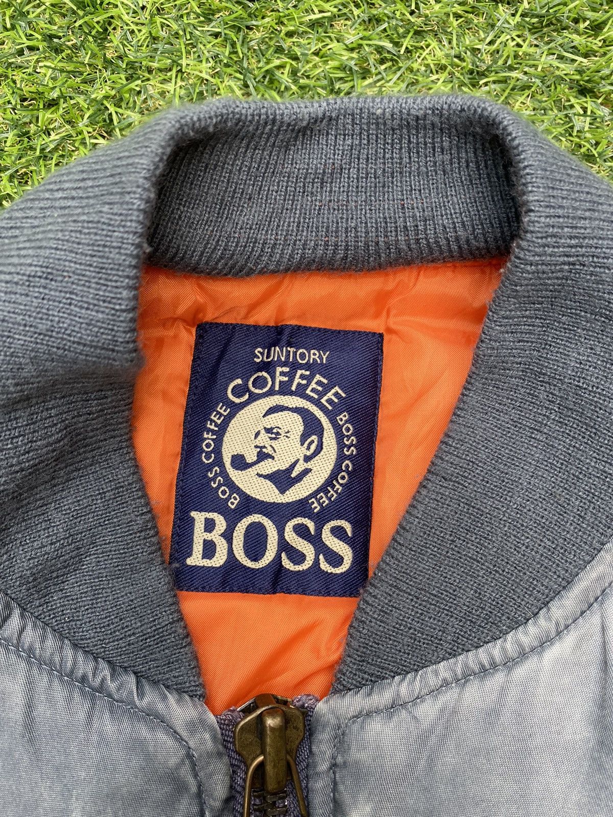Japanese Brand GONE🔥 Vintage Suntory Boss Coffee Zip Up Bomber Jacket Size US L / EU 52-54 / 3 - 7 Thumbnail