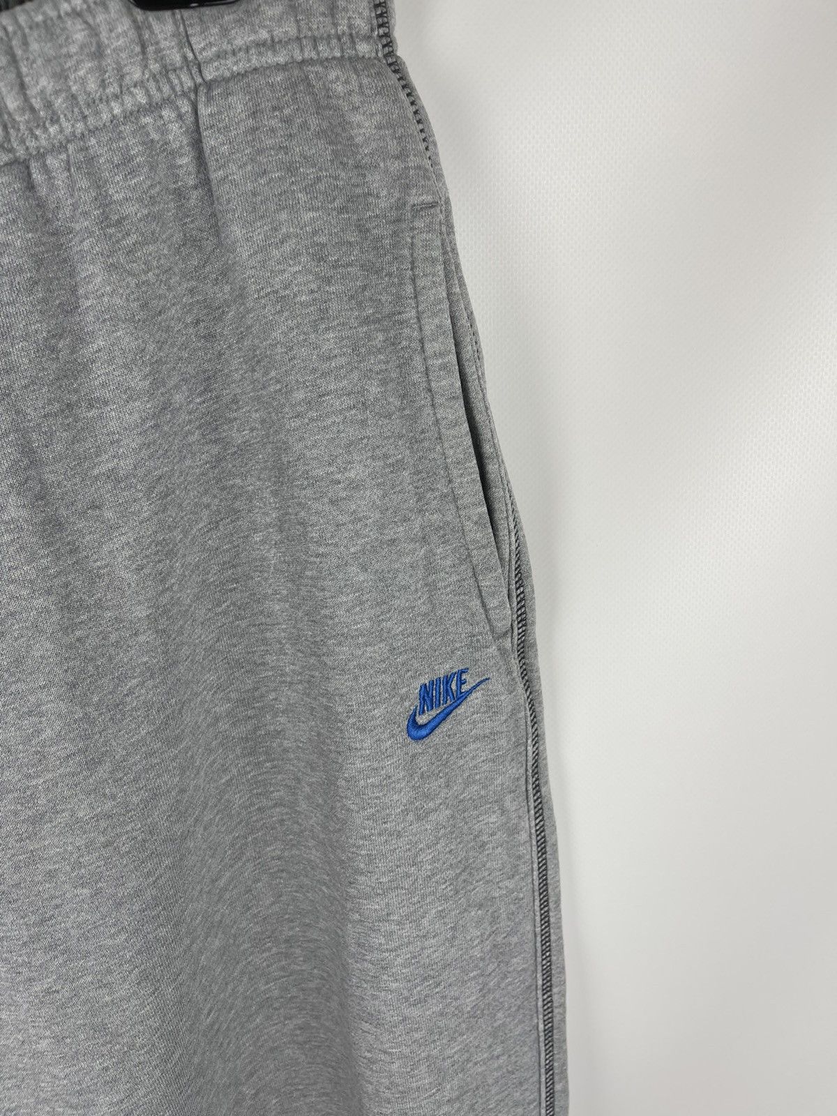Nike Nike vintage y2k grey sweat track pants swoosh embroidered Size US 32 / EU 48 - 7 Thumbnail