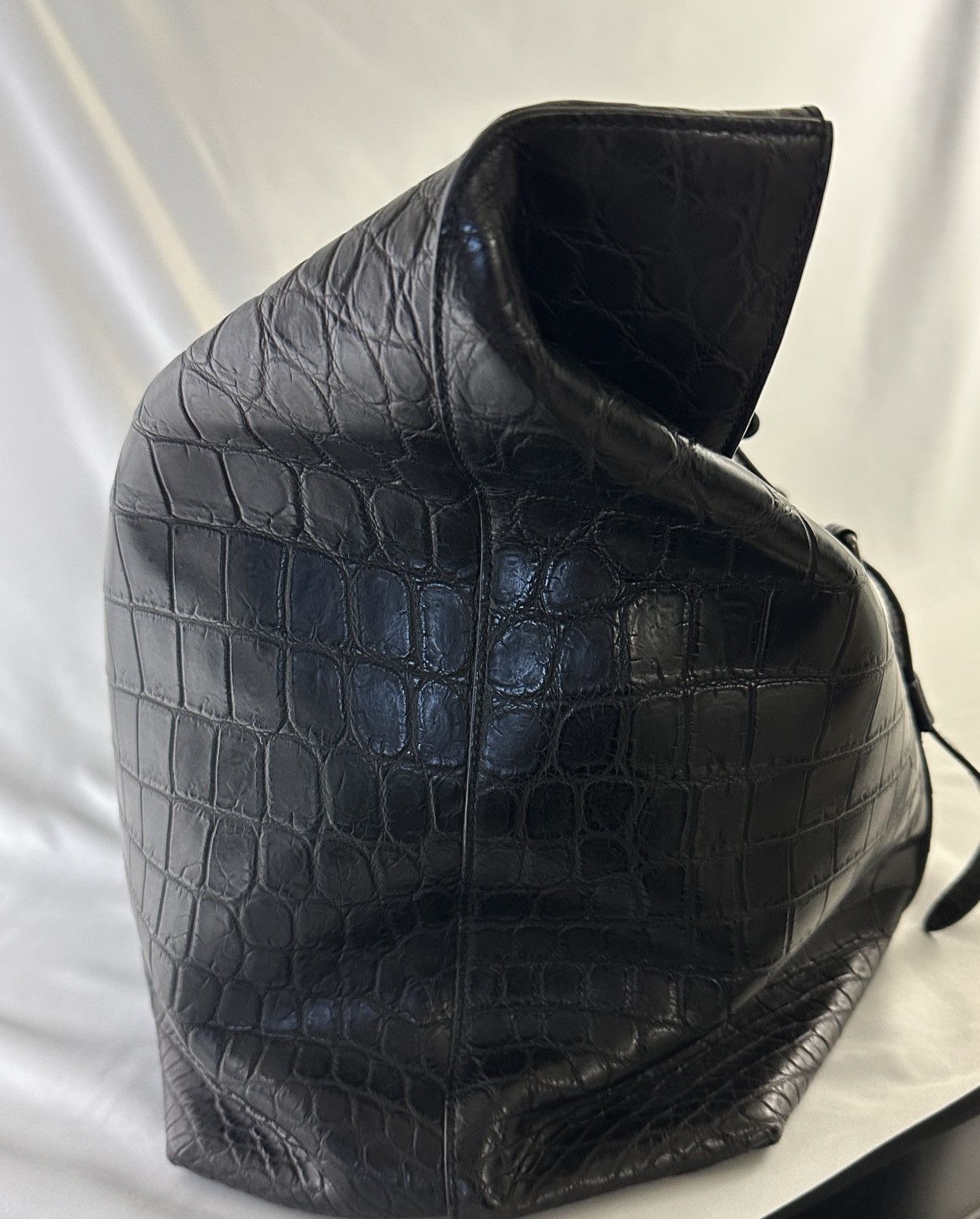 Gucci Gucci Crocodile Weekender Bag — Grey Crocodile | Brand New Size ONE SIZE - 4 Thumbnail