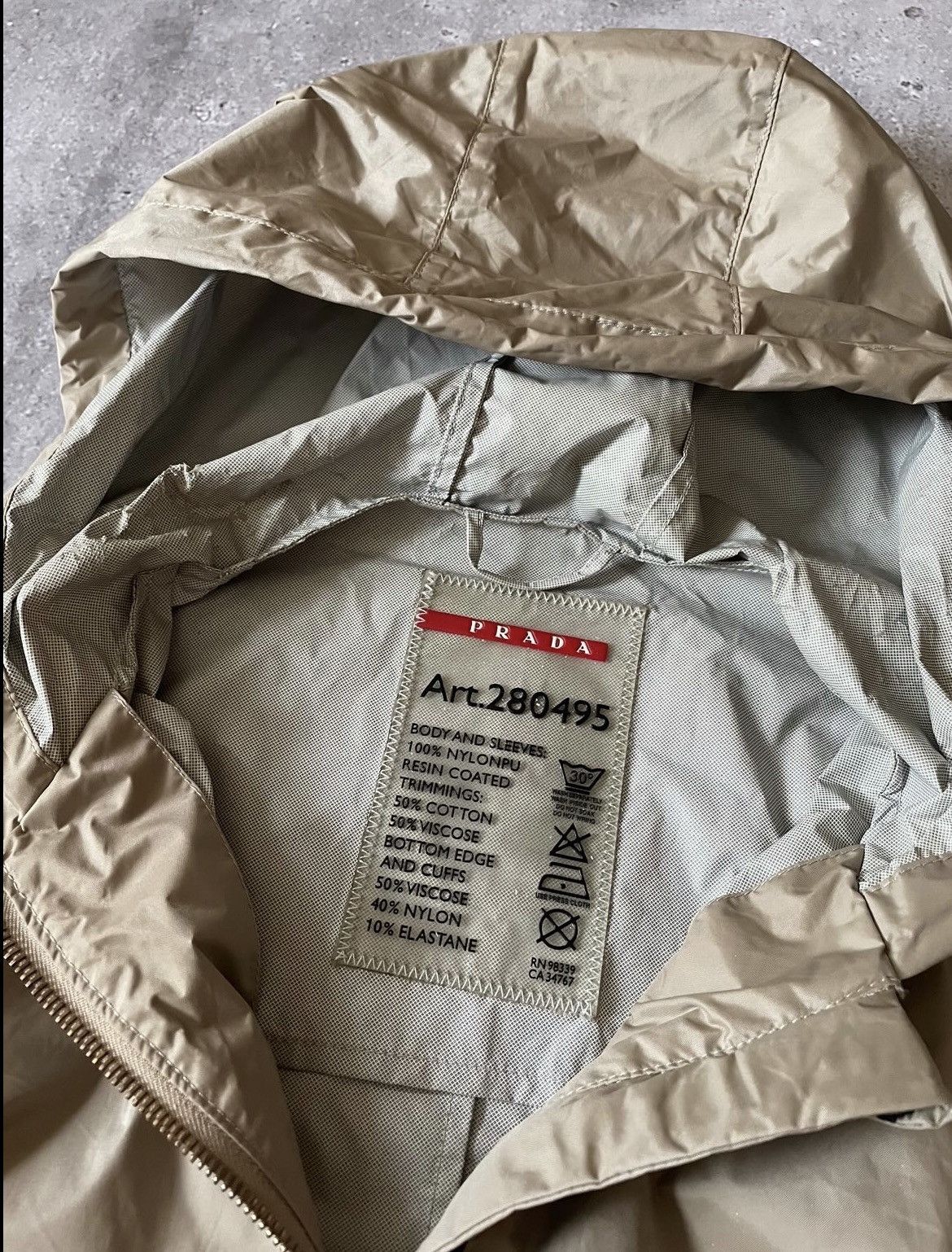 Prada × Vintage Prada beige jacket Size XS / US 0-2 / IT 36-38 - 3 Thumbnail