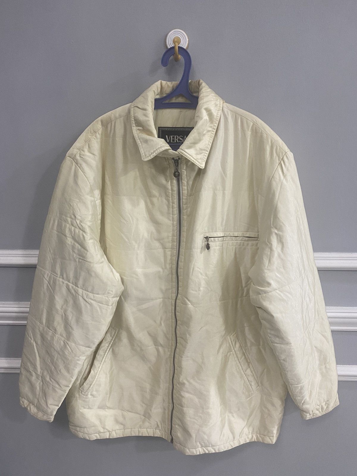 VINTAGE VERSACE LIGHT PUFFER PADDED