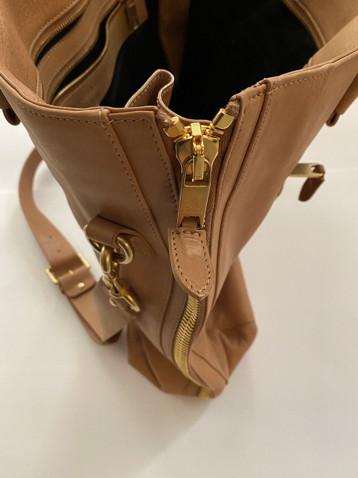 Marc Jacobs Marc Jacobs Collection Mens Leather Bag $1890 Size ONE SIZE - 7 Thumbnail