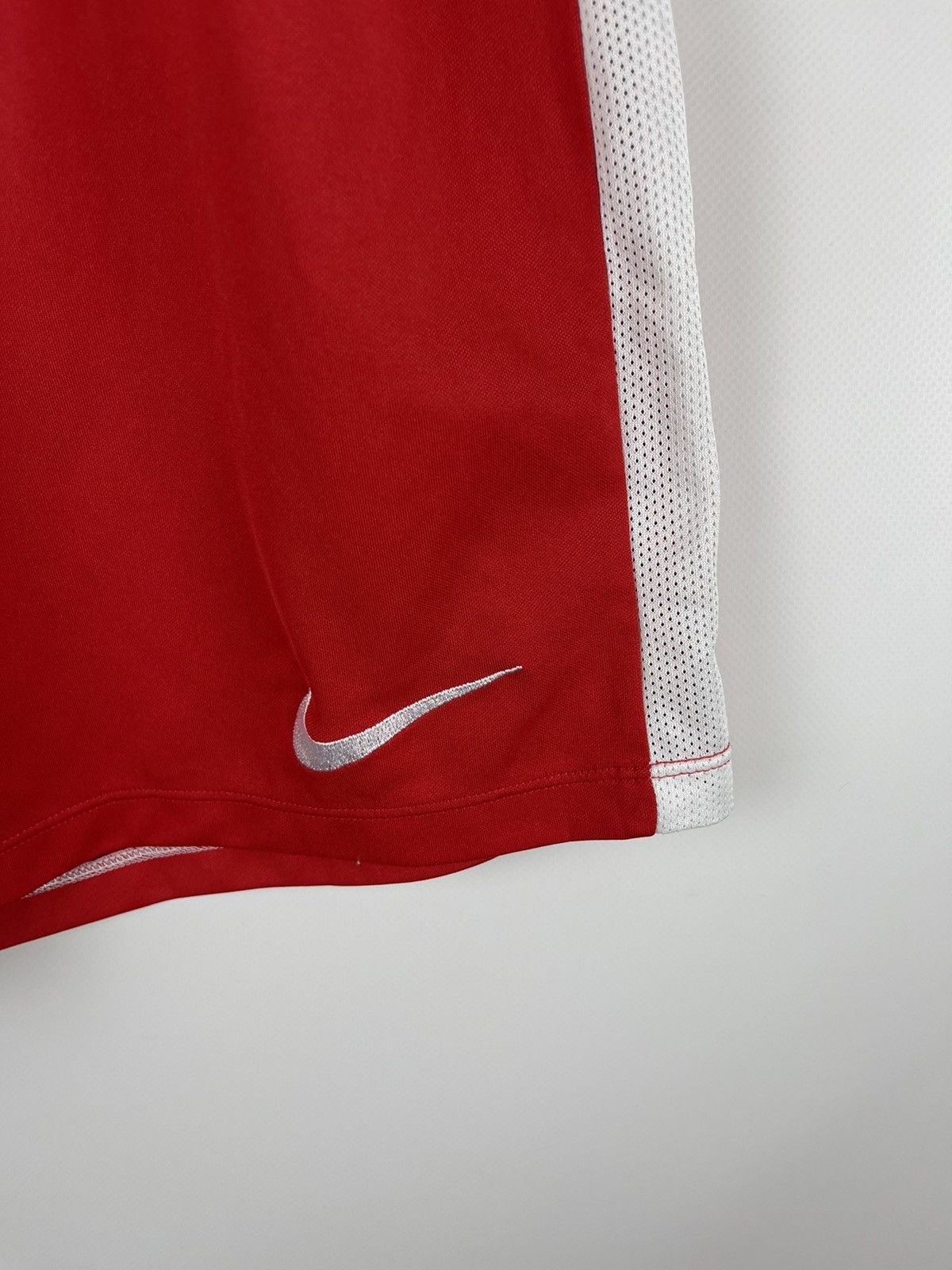 Nike Nike Dri-Fit red shorts with stripes hype Size US 34 / EU 50 - 4 Thumbnail
