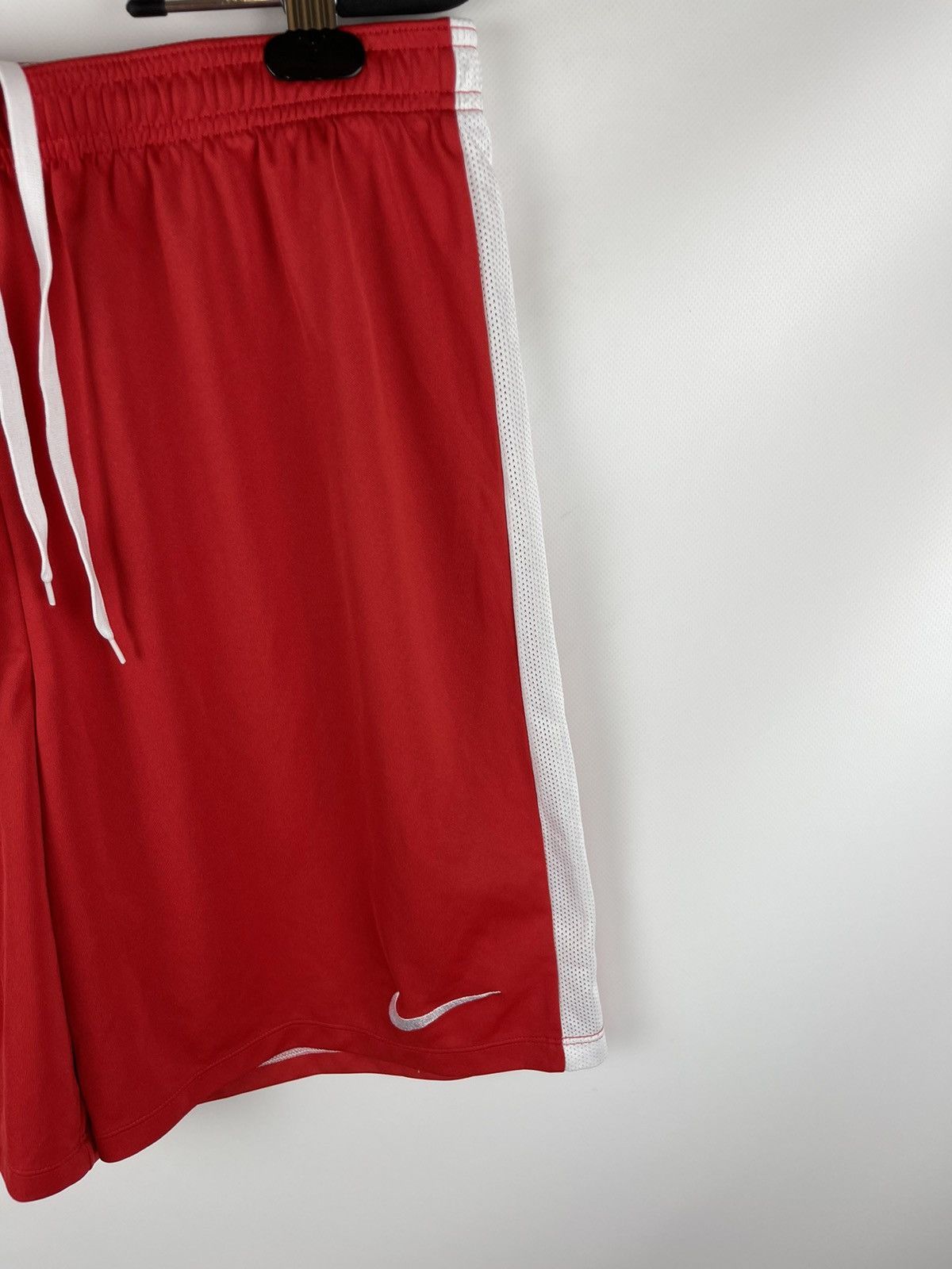 Nike Nike Dri-Fit red shorts with stripes hype Size US 34 / EU 50 - 3 Thumbnail