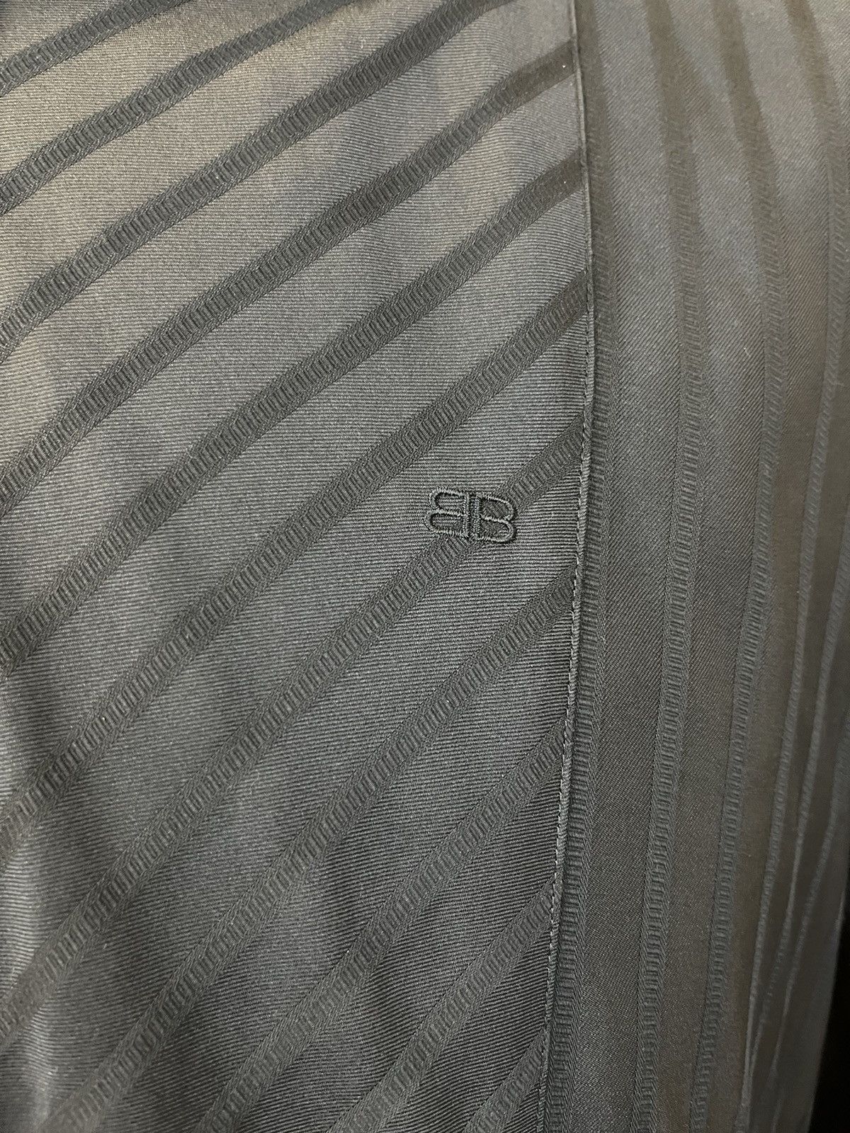 Balenciaga Archival Balenciaga Longsleeve Shirts Size US L / EU 52-54 / 3 - 14 Thumbnail