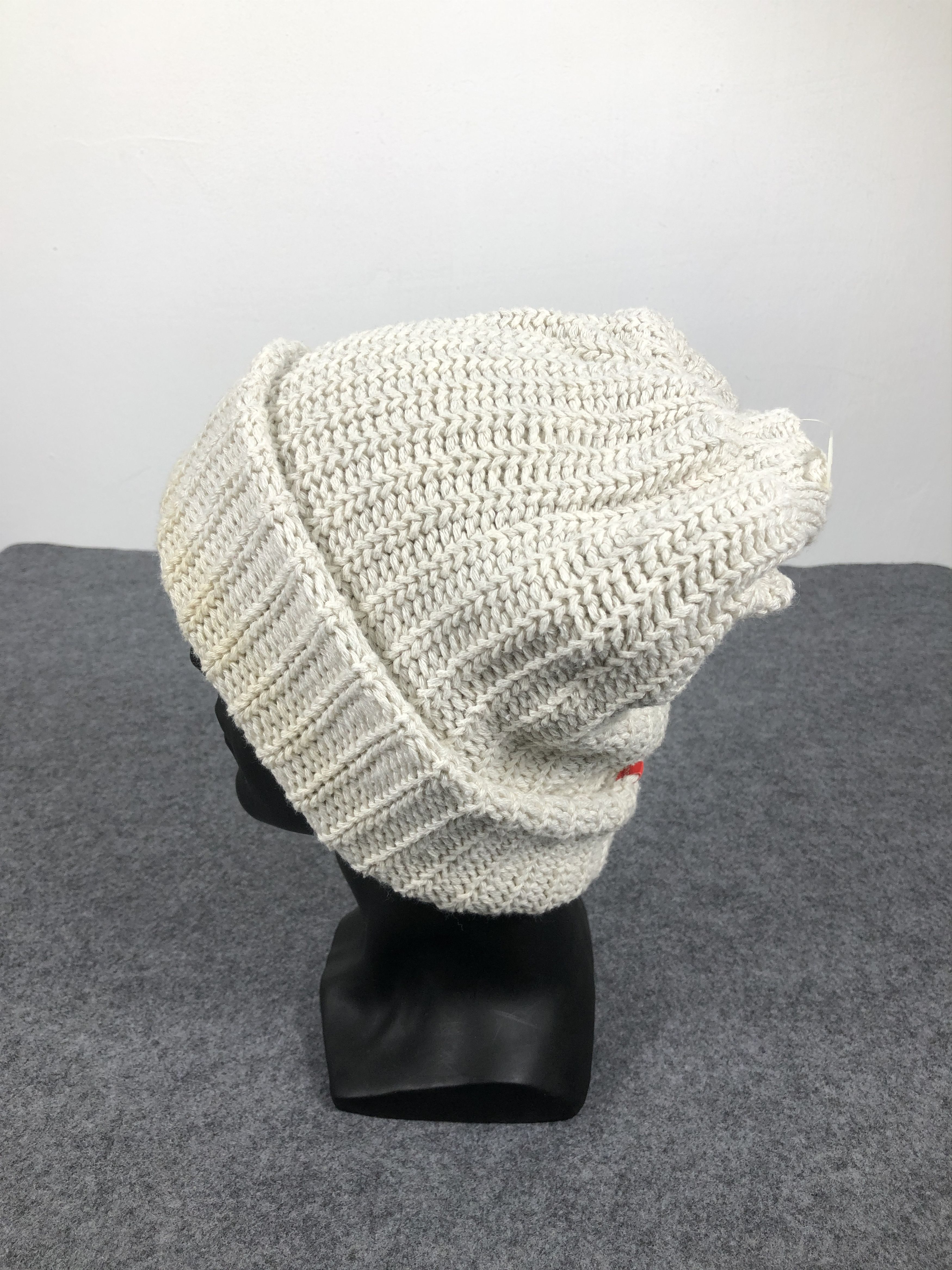 Bedwin & The Heartbreakers Bedwin & The Heartbreakers Knit Beanie / Snow Hat / Snow Cap Size ONE SIZE - 2 Thumbnail