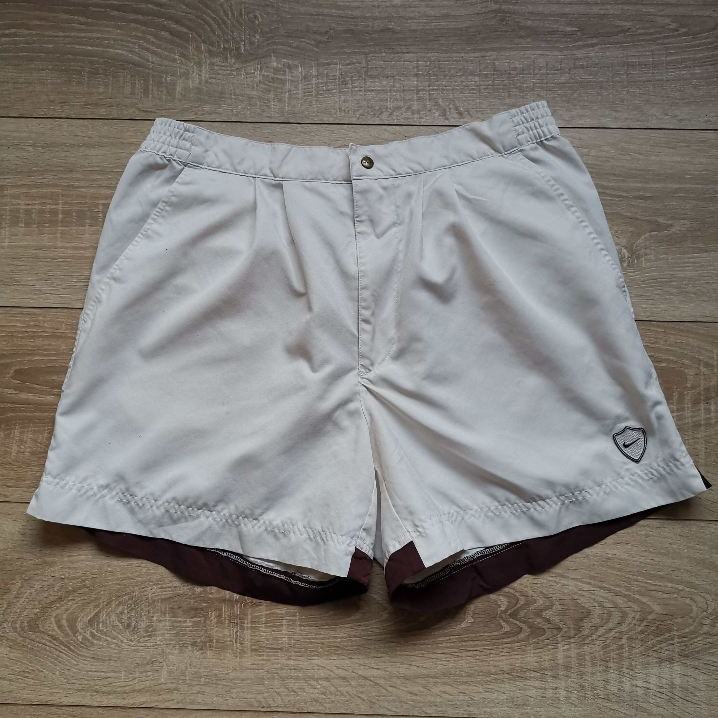 Nike Nike Vintage white shorts with swoosh size L Size US 34 / EU 50 - 1 Thumbnail