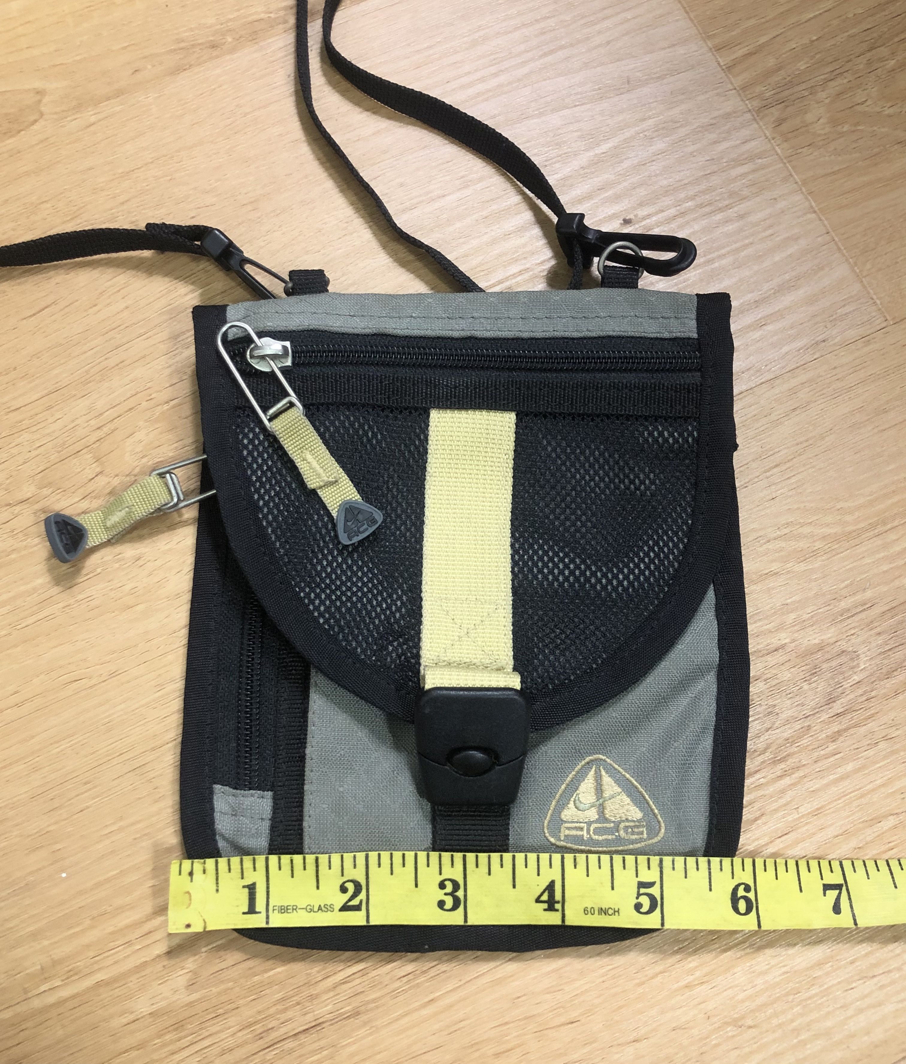 Nike RARE🔥VINTAGE 90’S NIKE ACG MINI SLING WALLET BAG Size ONE SIZE - 12 Thumbnail