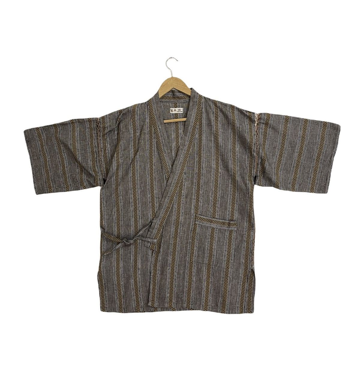 image of Vintage Weldon Jinbei Japanese Kimono Hanten Jacket Yukata in Brown, Men's (Size Medium)
