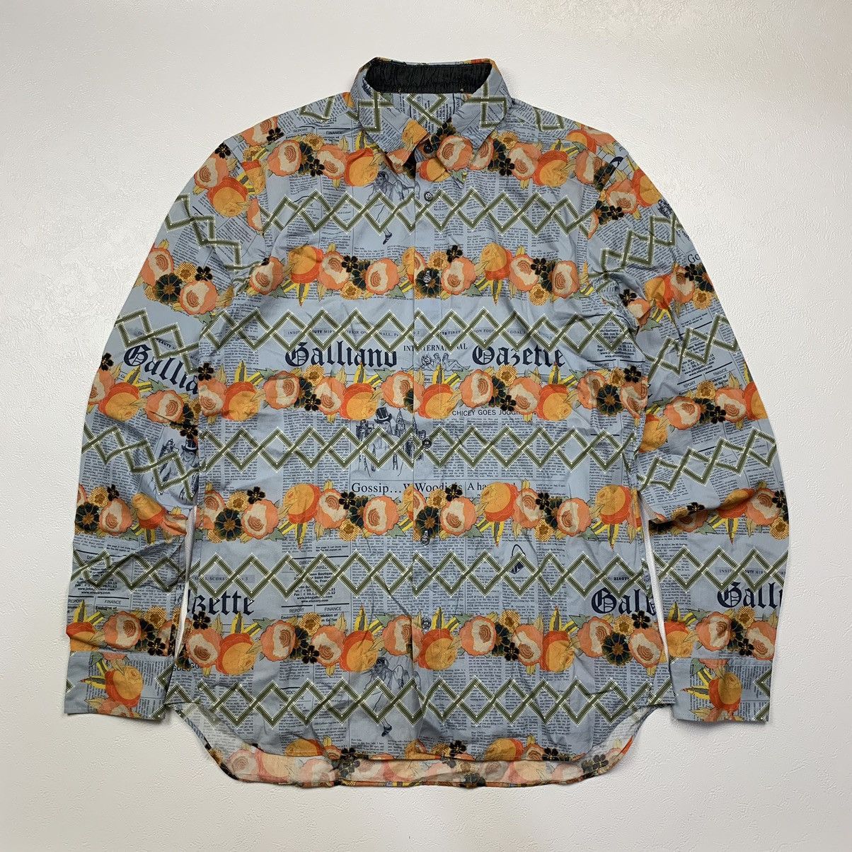 John Galliano Rare john galliano gazette fruit print paper button shirt Size US M / EU 48-50 / 2 - 1 Thumbnail