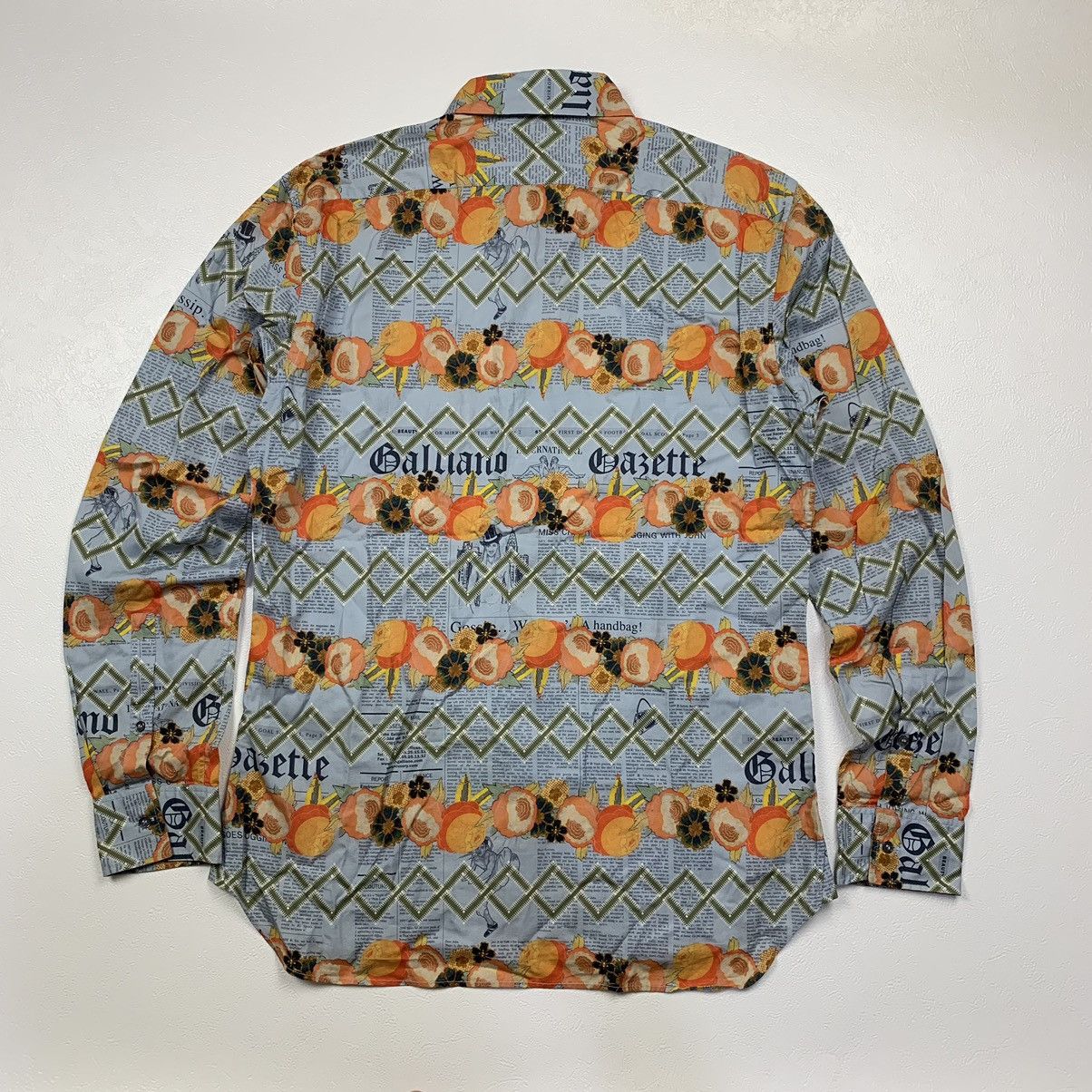 John Galliano Rare john galliano gazette fruit print paper button shirt Size US M / EU 48-50 / 2 - 3 Thumbnail