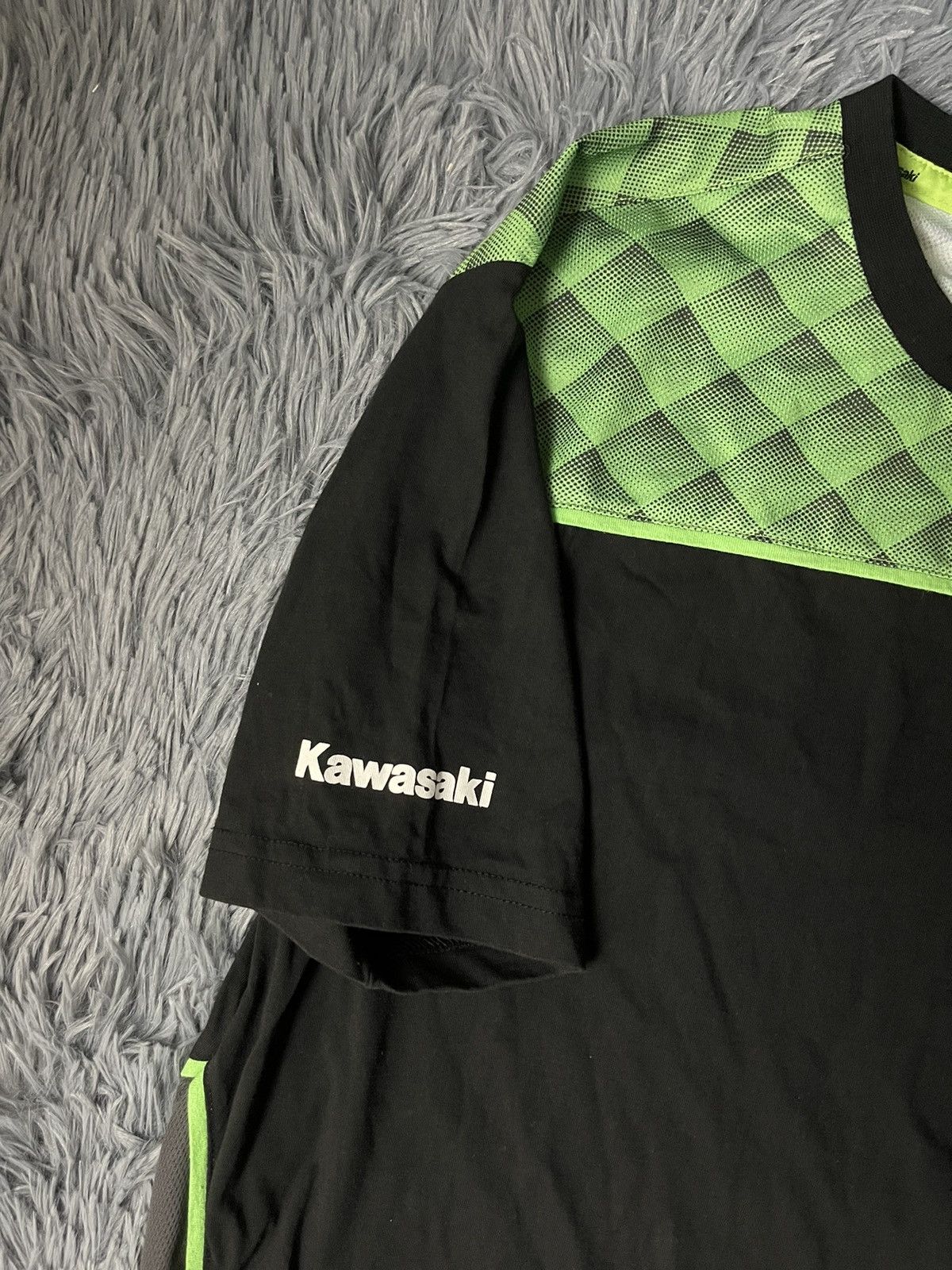 Vintage Kawasaki huge logo Racing Y2K Japanese style t-shirt Size US L / EU 52-54 / 3 - 5 Thumbnail