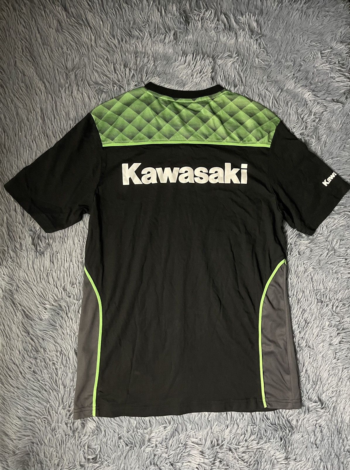 Vintage Kawasaki huge logo Racing Y2K Japanese style t-shirt Size US L / EU 52-54 / 3 - 1 Thumbnail