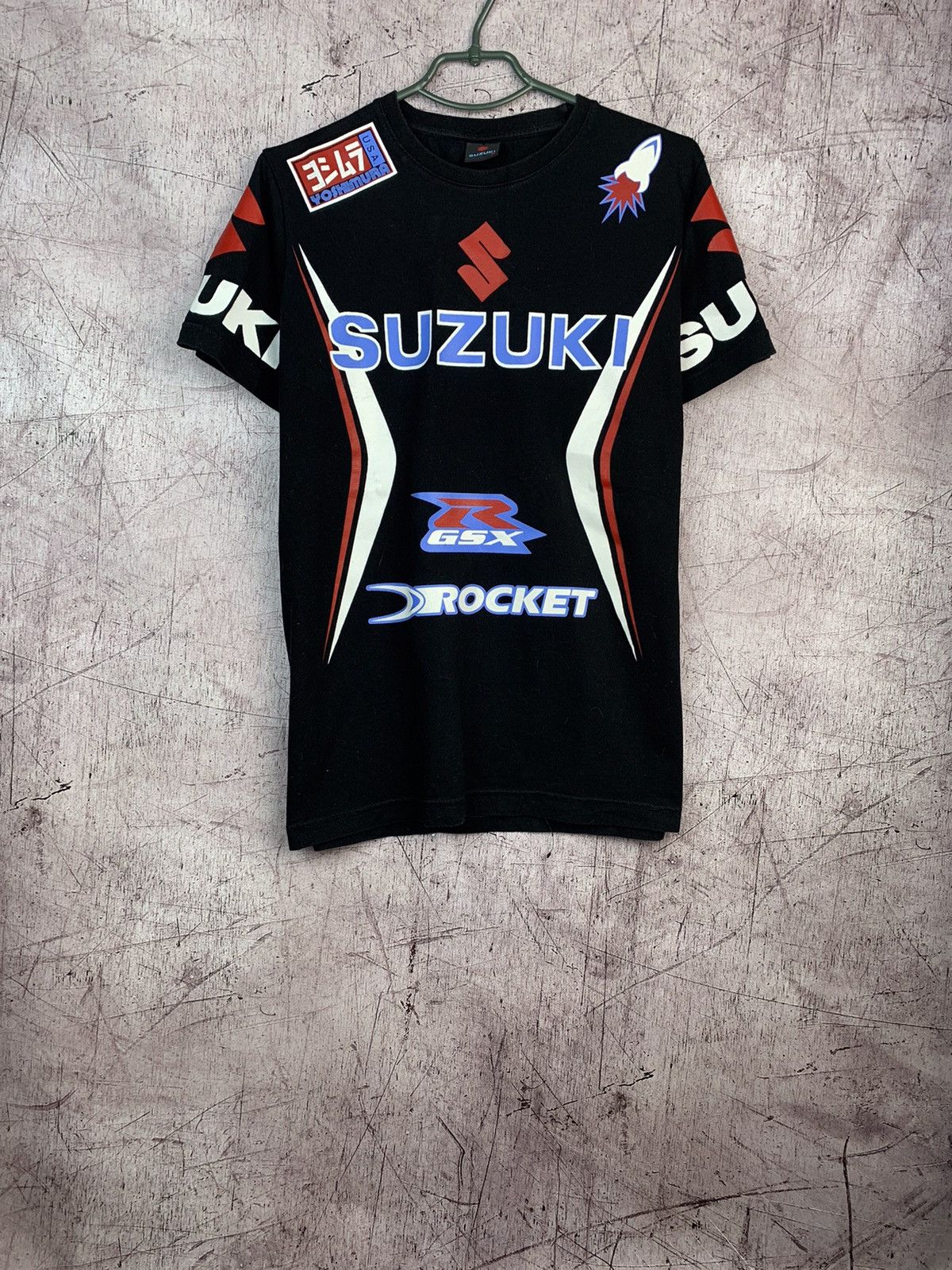 Vintage Vintage Suzuki Yoshimura Rocket GSX T Shirt Size US M / EU 48-50 / 2 - 1 Thumbnail