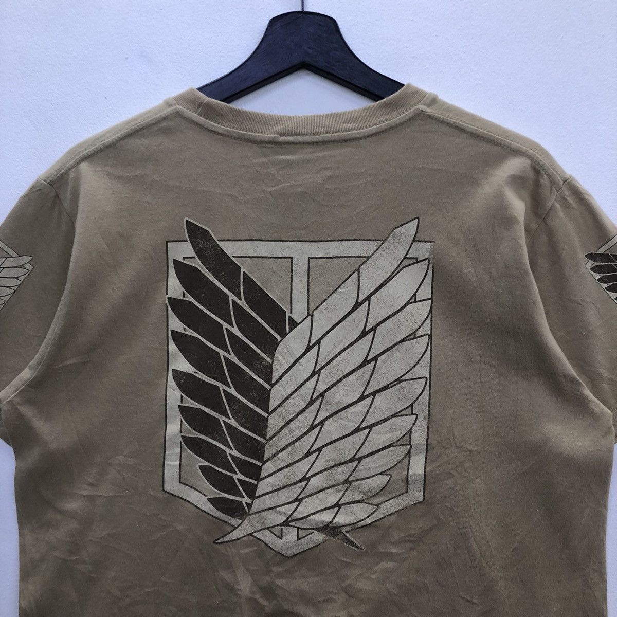 Anime Attack On Titan X Cospa Scouting Squad Emblem Tshirt Size US L / EU 52-54 / 3 - 8 Thumbnail
