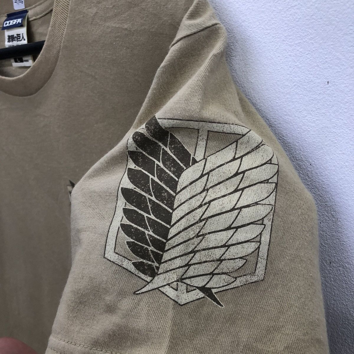 Anime Attack On Titan X Cospa Scouting Squad Emblem Tshirt Size US L / EU 52-54 / 3 - 6 Thumbnail