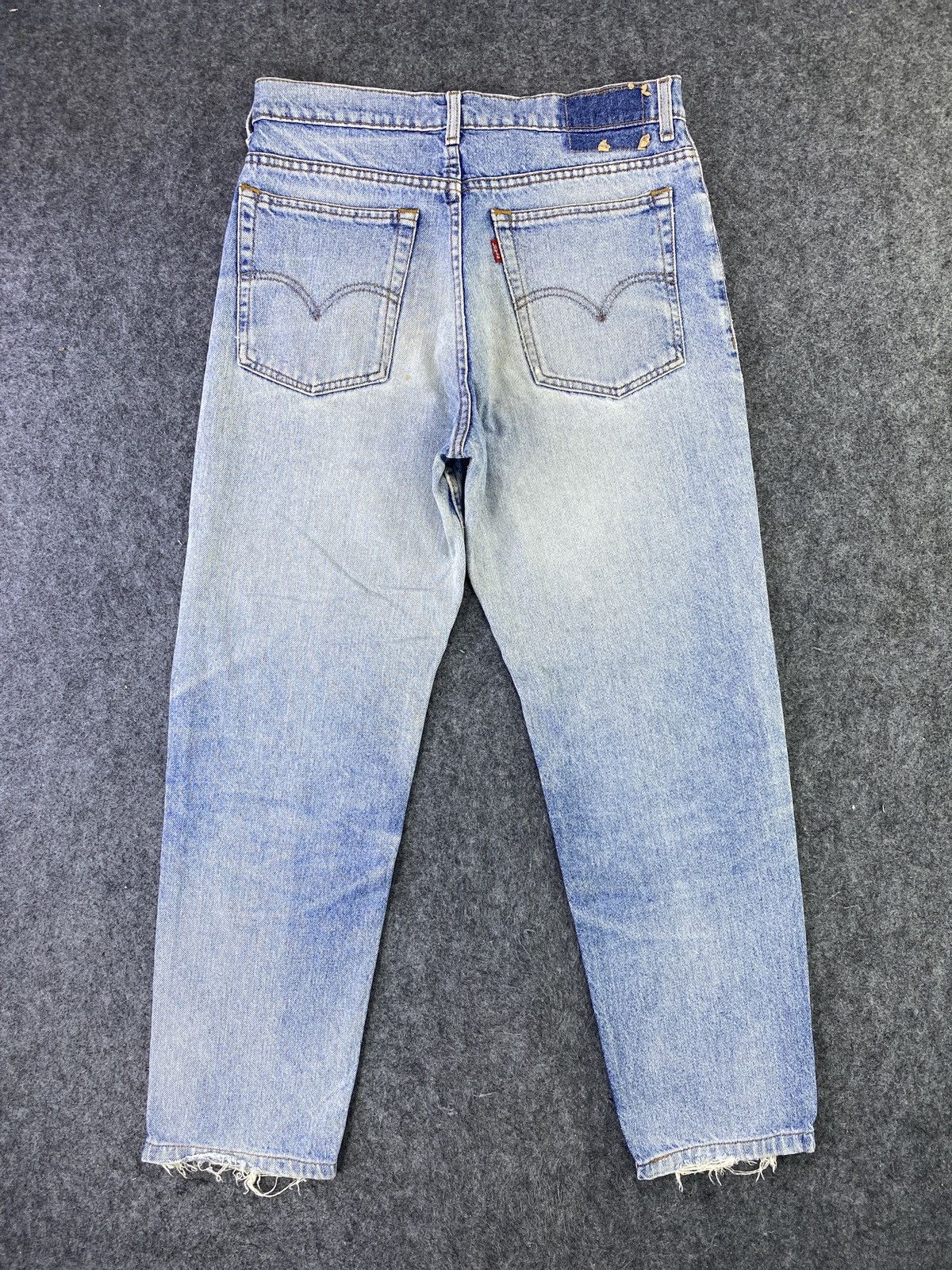 Levi's Vintage Levi's Jeans Distress Blue Wash - J824 Size US 30 / EU 46 - 2 Thumbnail