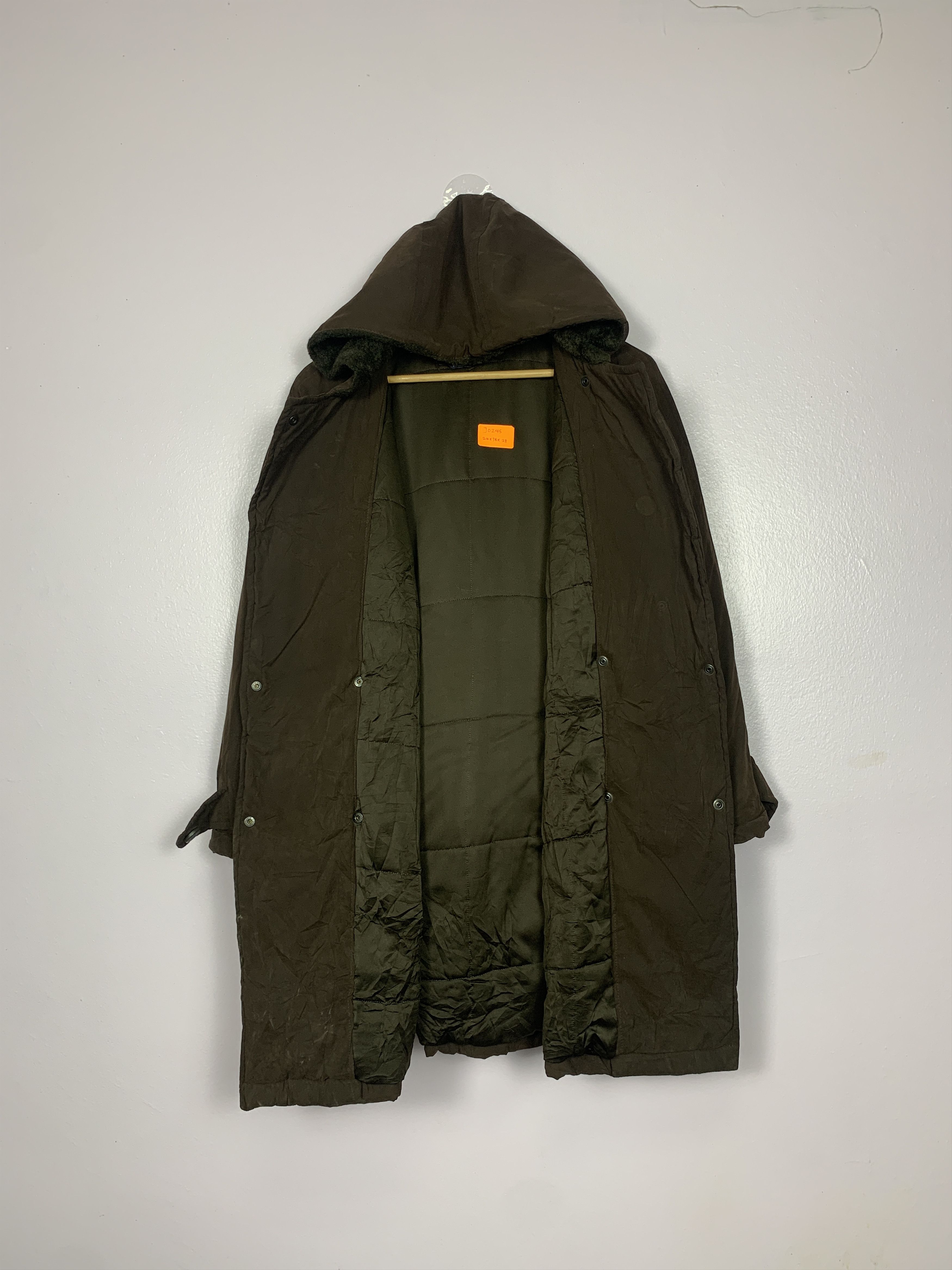 Vintage Vintage MAX MARA Puffer Lining Hoodie Parkas J0245 Size US M / EU 48-50 / 2 - 9 Thumbnail