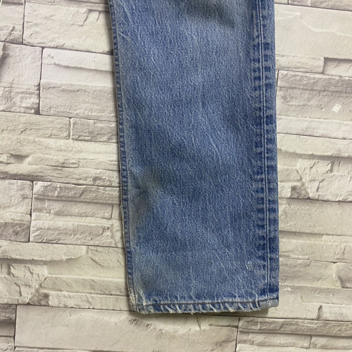 Levi's Vintage Levis 501xx Distressed Jeans 31x32 Made in USA Size US 31 - 9 Thumbnail