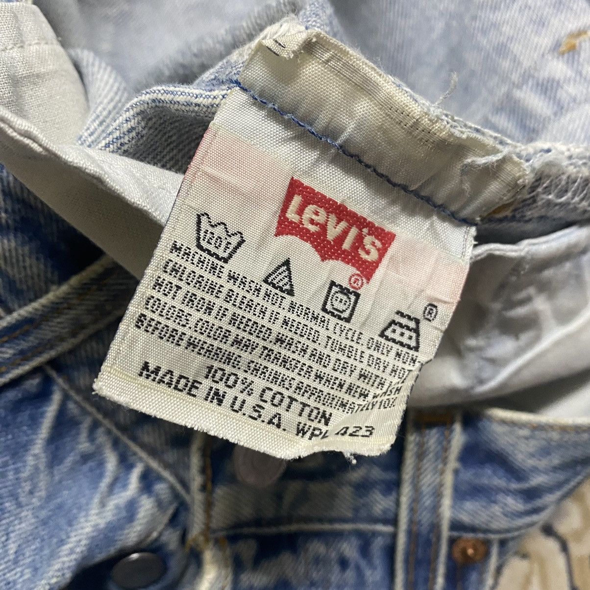 Levi's Vintage Levis 501xx Distressed Jeans 31x32 Made in USA Size US 31 - 20 Thumbnail