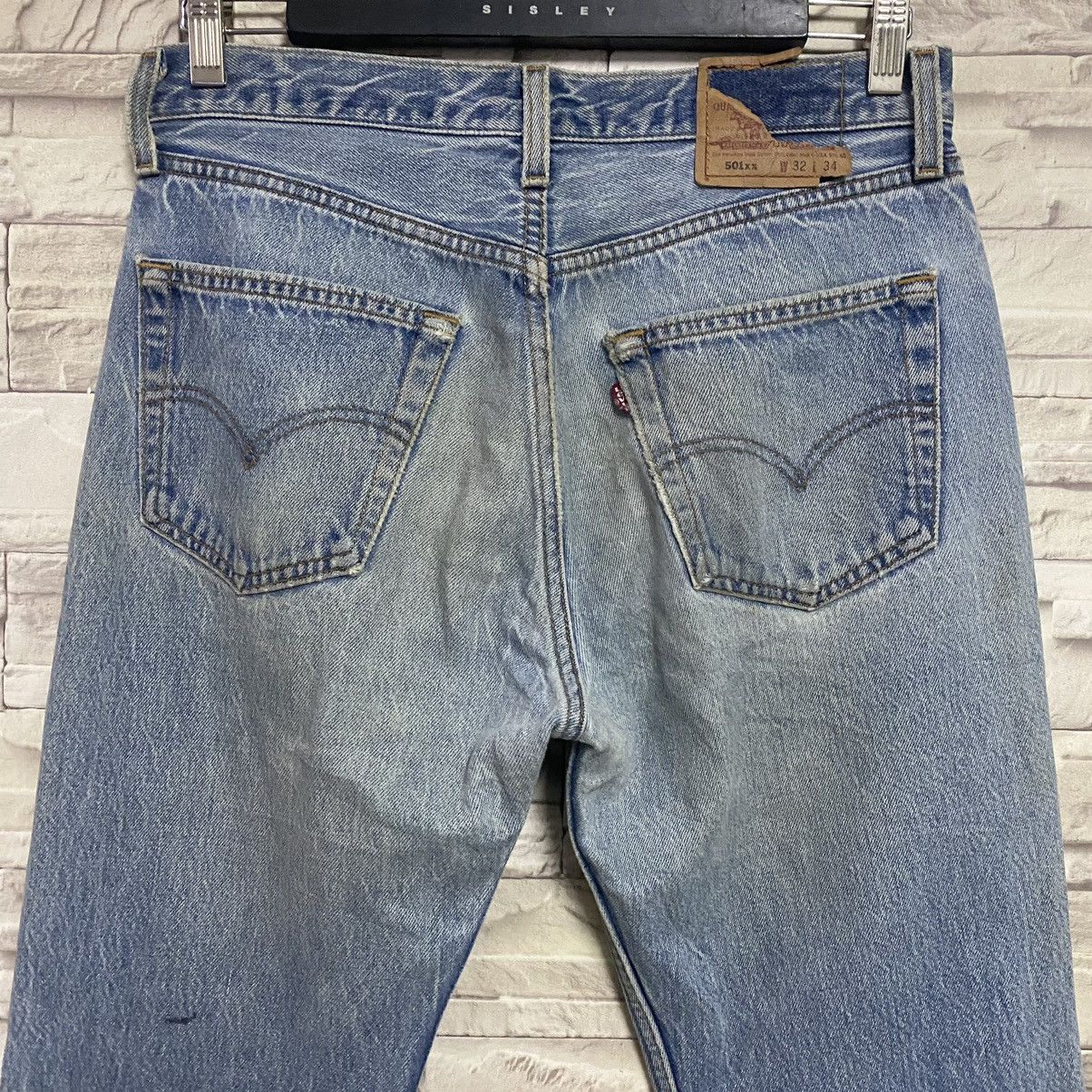 Levi's Vintage Levis 501xx Distressed Jeans 31x32 Made in USA Size US 31 - 12 Thumbnail
