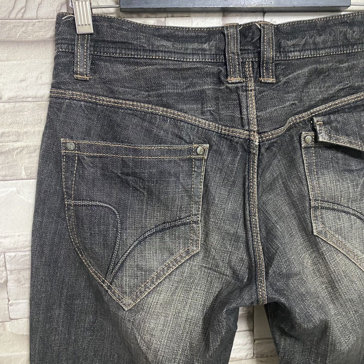 HIDEAWAYS Japanese Brand Hideaways Nicole Denim Flare Jeans Size US 31 - 14 Thumbnail
