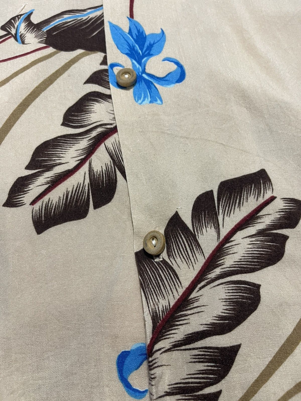 Vintage Vintage Feather Motive Hawaiian Aloha Shirt Size US M / EU 48-50 / 2 - 4 Thumbnail