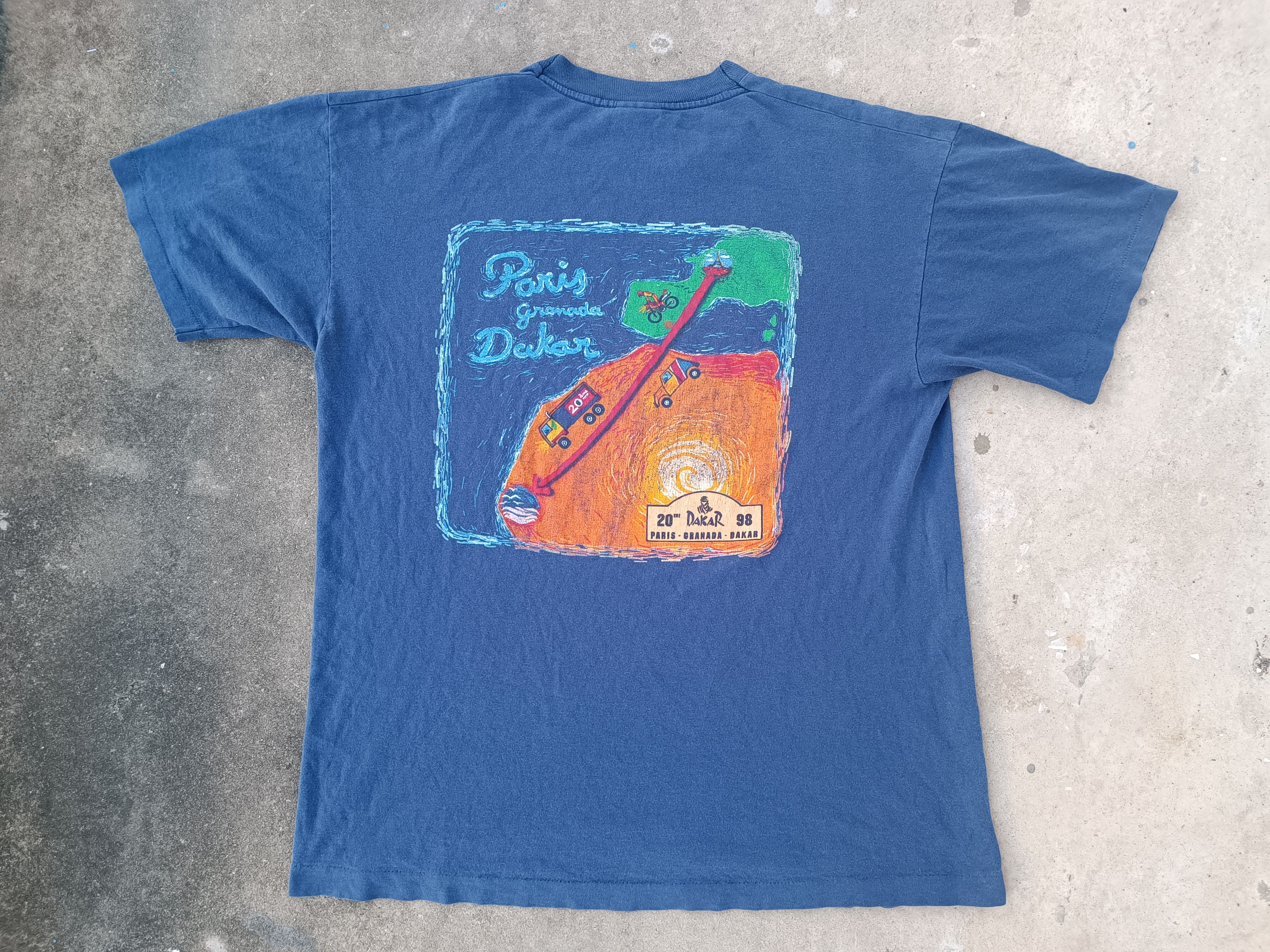 Vintage vintage 90s t shirt dakar motorcross Size US L / EU 52-54 / 3 - 1 Thumbnail