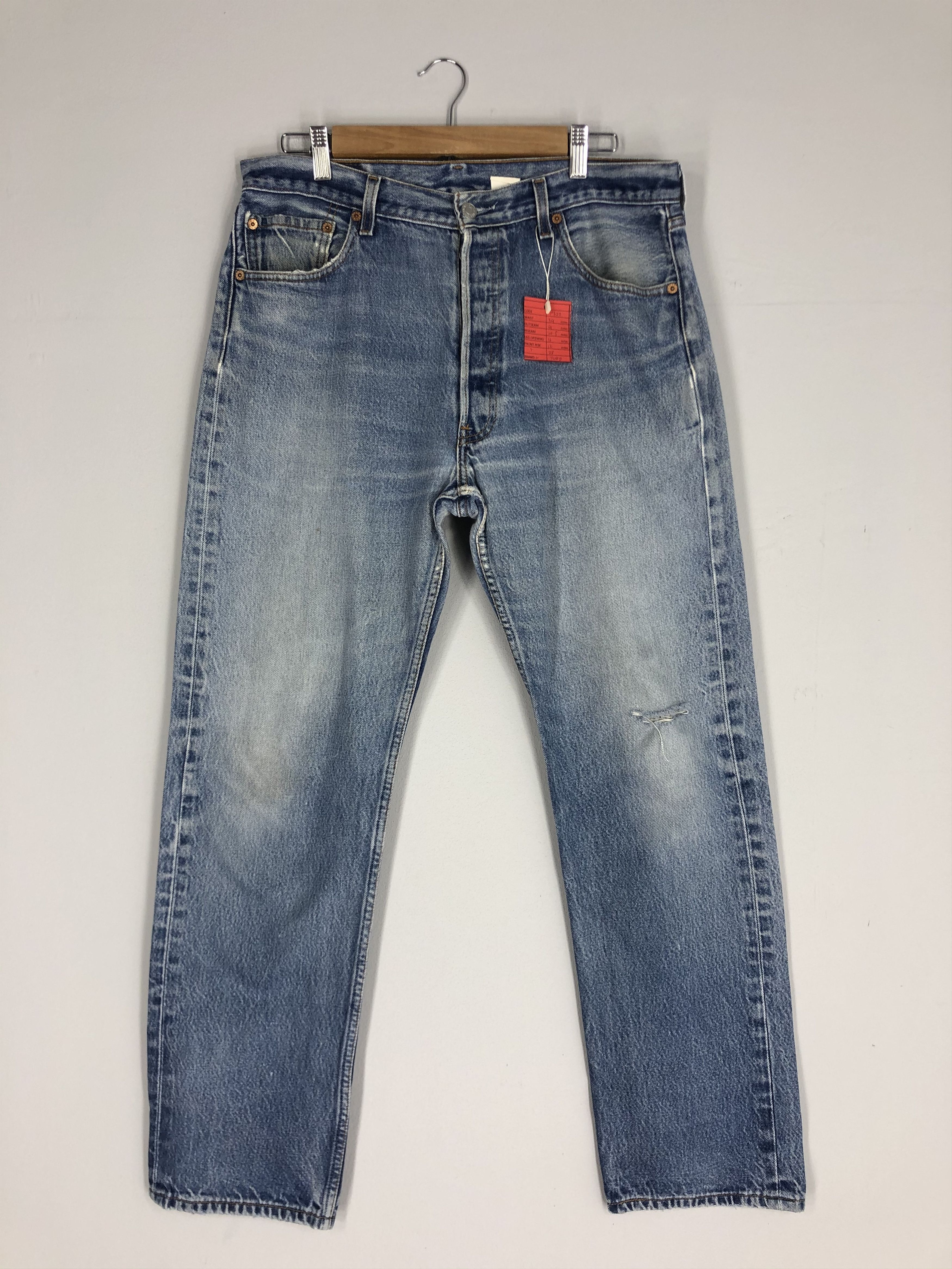 80s Ripped Distressed Levi's 501 Jean Denim size 34
