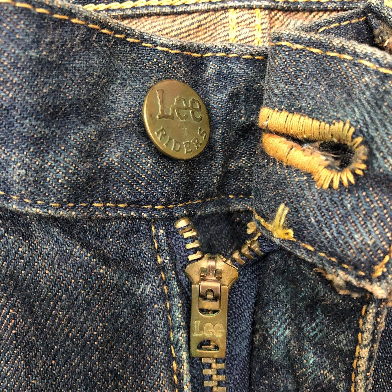Lee P432 LEE RIDERS SANFORIZED FLARED DENIM Size US 31 - 10 Thumbnail
