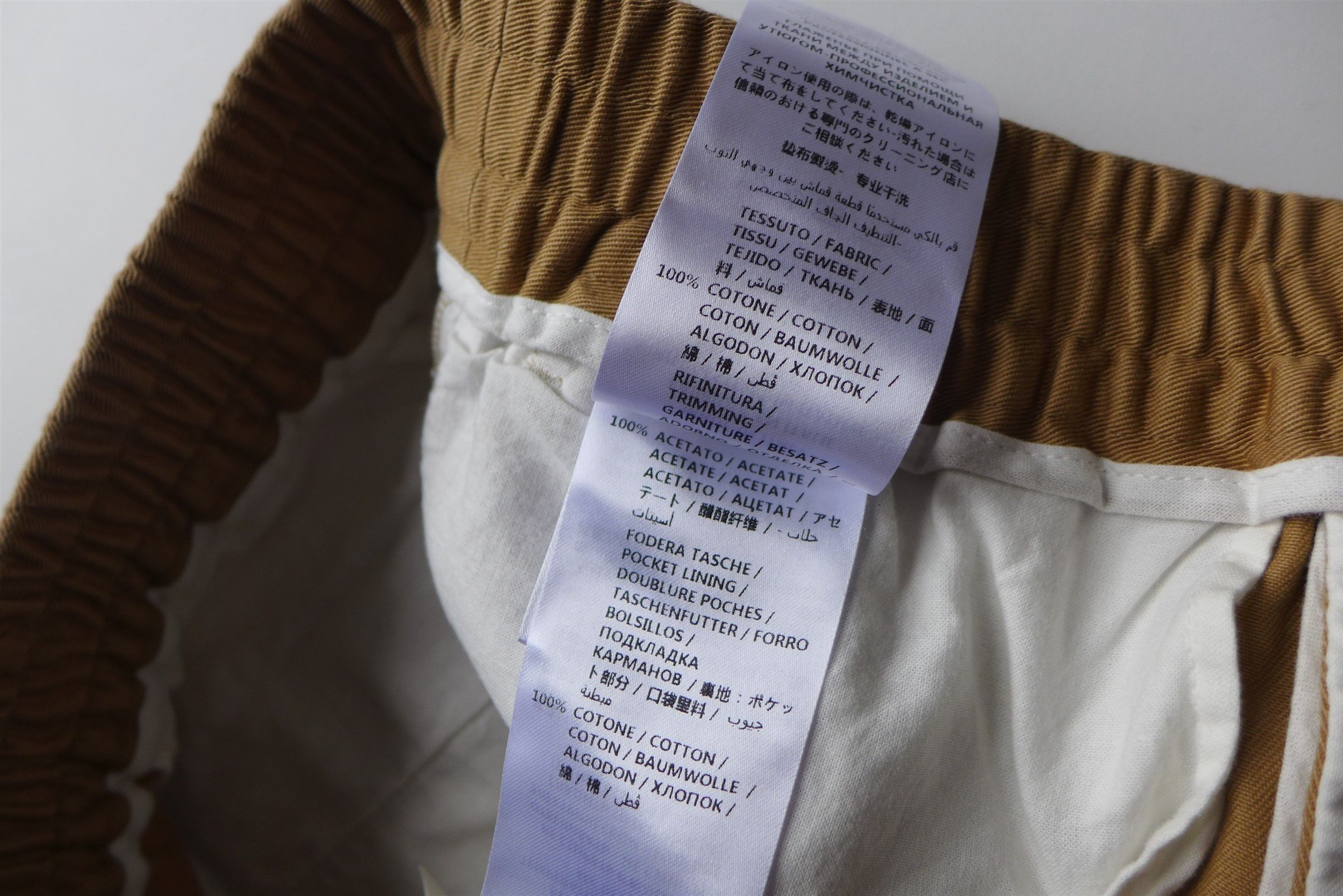 Gucci Gucci Taped Logo Chinos - Tan Cotton. Size US 32 / EU 48 - 12 Thumbnail