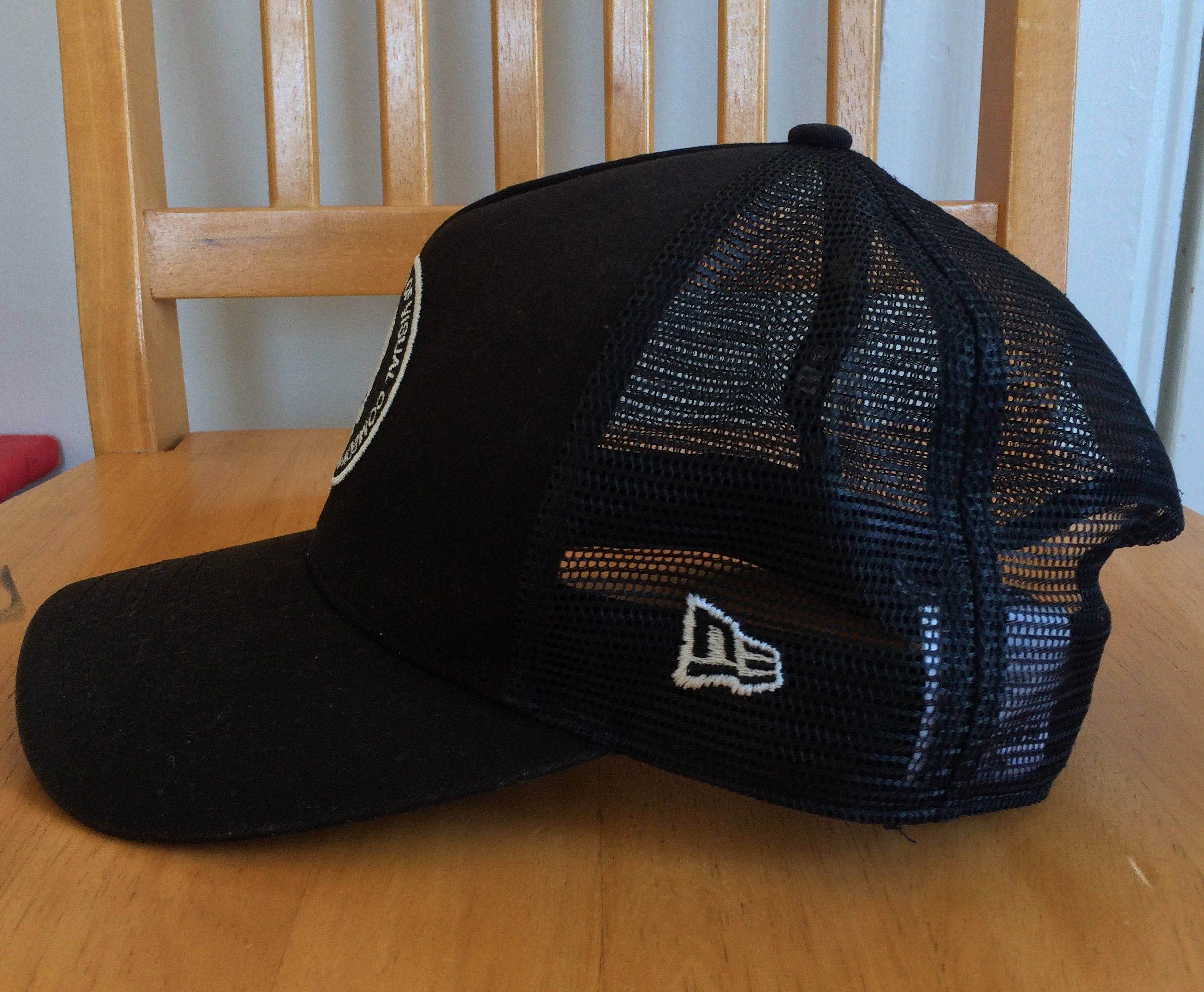 New Era × Number (N)ine Number (N)ine Skull Logo Trucker Hat Size ONE SIZE - 3 Thumbnail