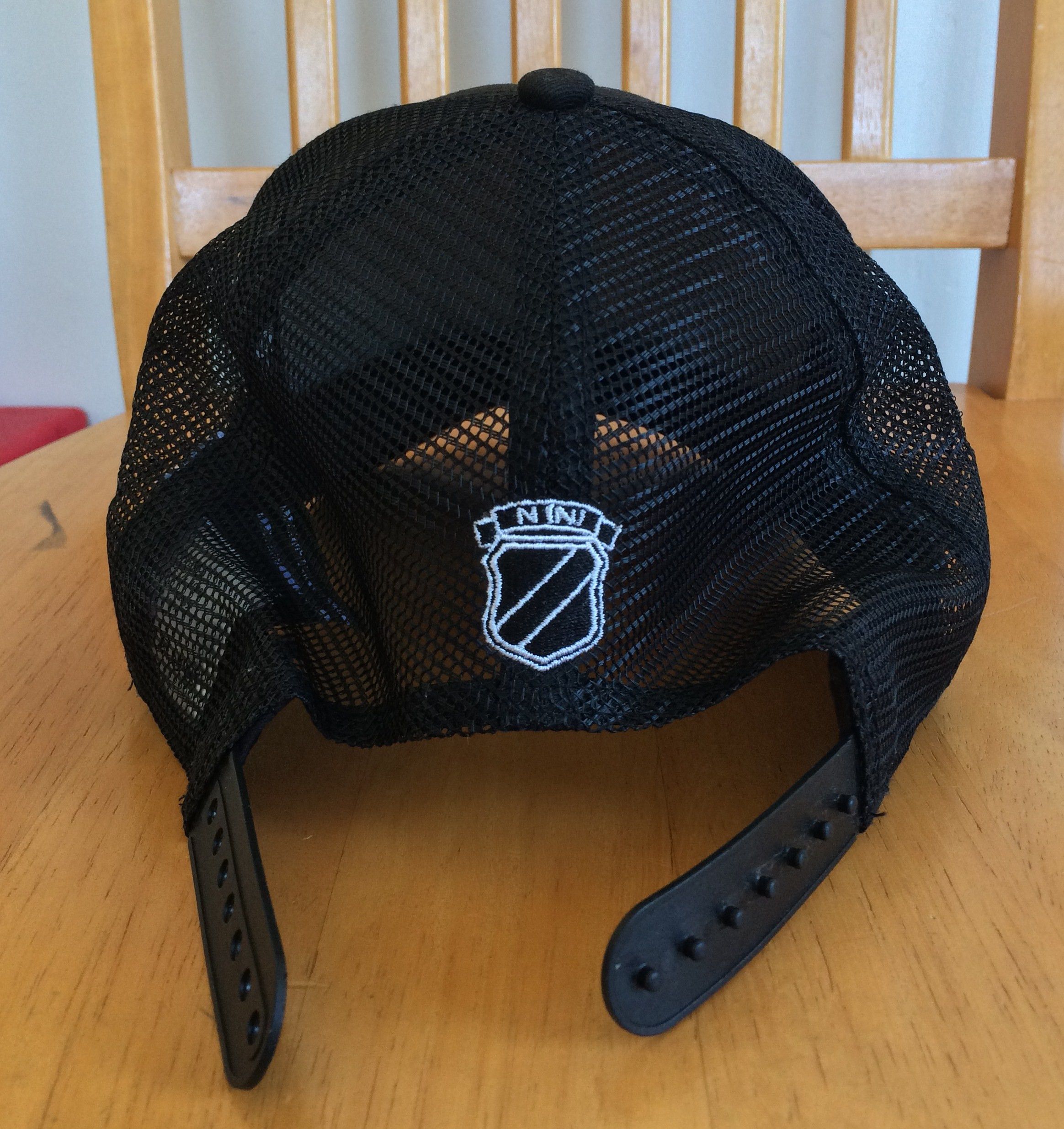 New Era × Number (N)ine Number (N)ine Skull Logo Trucker Hat Size ONE SIZE - 4 Thumbnail