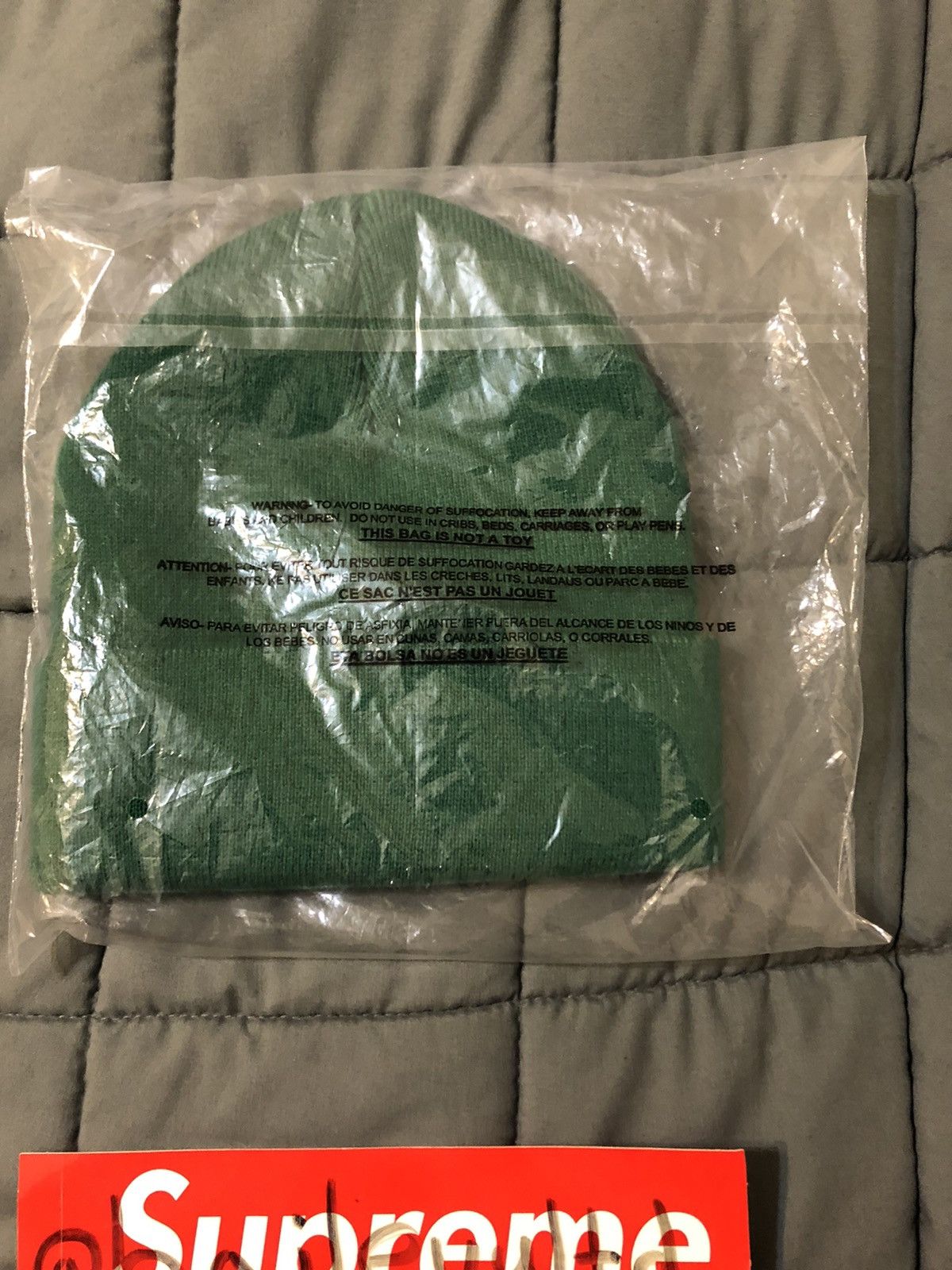 Supreme Supreme “Motion Logo Beanie” in Green - OS - Deadstock 🧢 Size ONE SIZE - 6 Thumbnail