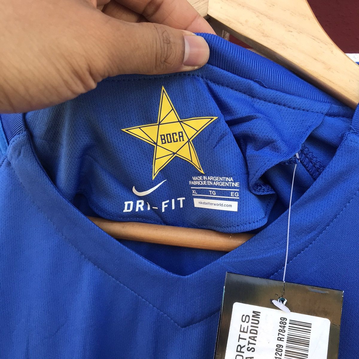 Other Offer🔥Nike Boca Junior jersey 2005 Size US XL / EU 56 / 4 - 5 Thumbnail