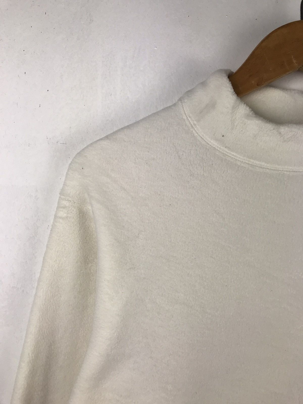 Uniqlo × Vintage × White Mountaineering Uniqlo White Mountaineering White Fleece Size US S / EU 44-46 / 1 - 6 Thumbnail